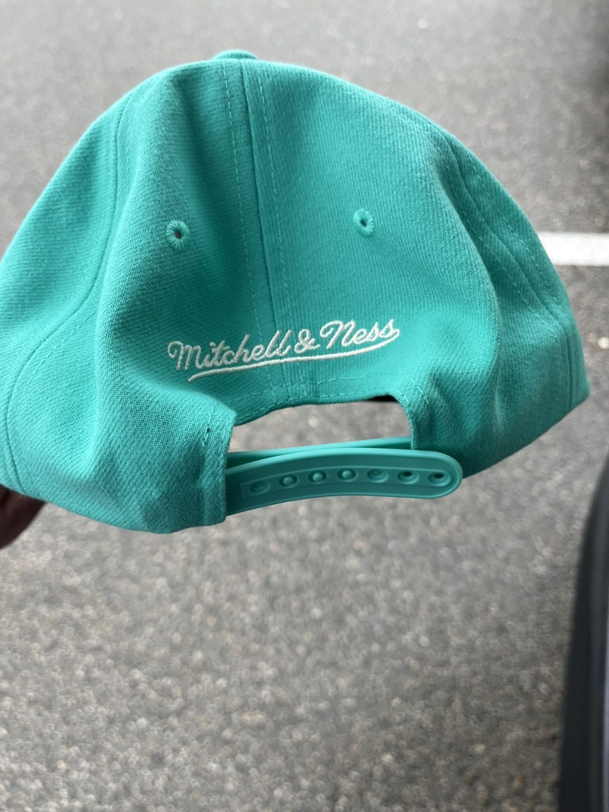Mitchell & Ness Vancouver Grizzlies Mitchell and ness SnapBack Size ONE SIZE - 4 Thumbnail