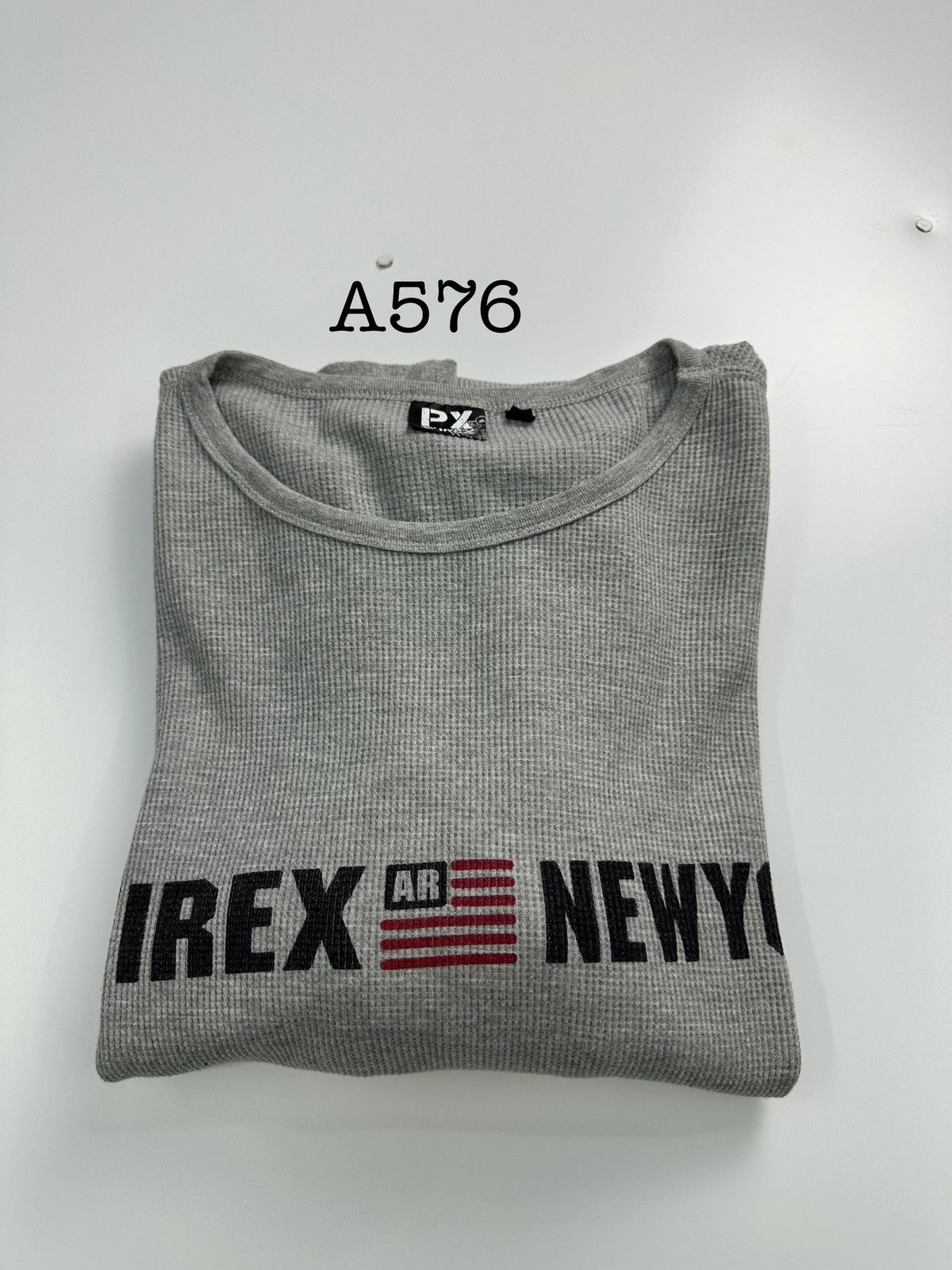 Avirex × Vintage Vintage Avirex New York Spell Out A576 Size US L / EU 52-54 / 3 - 13 Thumbnail
