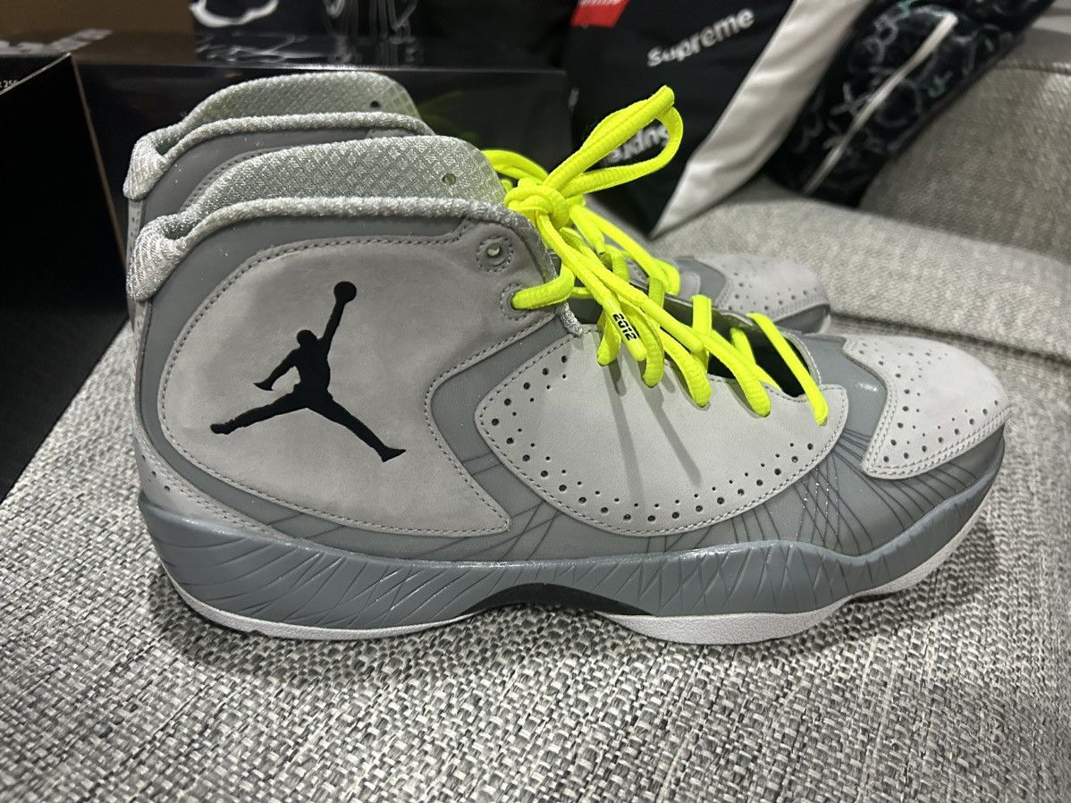 Jordan Brand × Nike × Vintage Jordan 2012 Wolf Grey Size US 10.5 / EU 43-44 - 19 Thumbnail