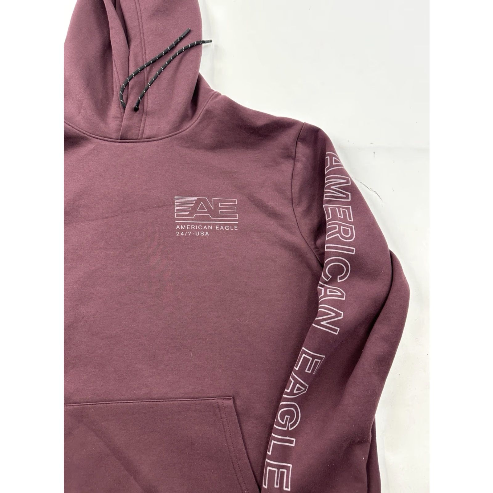 American Eagle Outfitters American Eagle Hoodie Mens Large Red Burgundy Fleece Pullover Sweatshirt Size US L / EU 52-54 / 3 - 2 Thumbnail