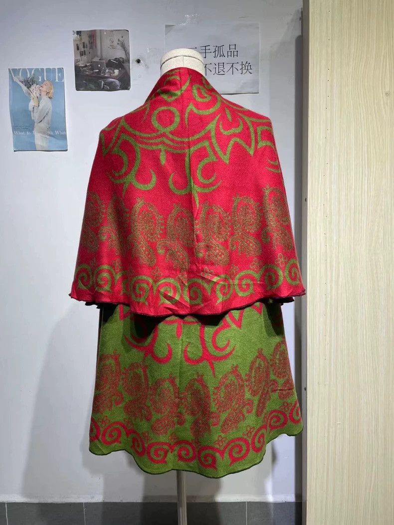 Vivienne Westwood vivienne westwood A beautiful medium length cloak for wome Size M / US 6-8 / IT 42-44 - 5 Thumbnail
