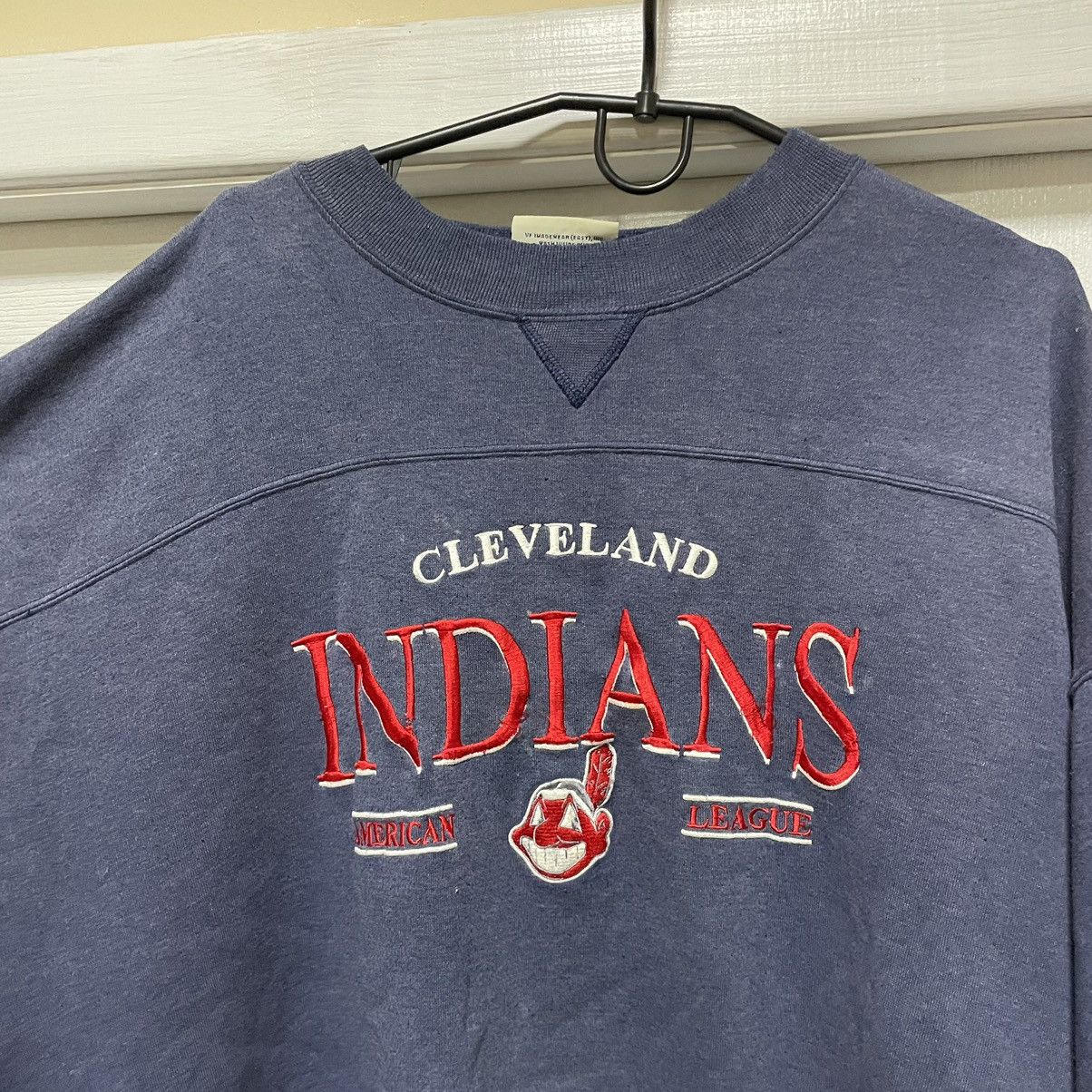 Logo 7 × MLB × Vintage Vintage 90s MLB Cleveland Indians Crewneck Sweatshirt 80s di Size US XL / EU 56 / 4 - 4 Thumbnail