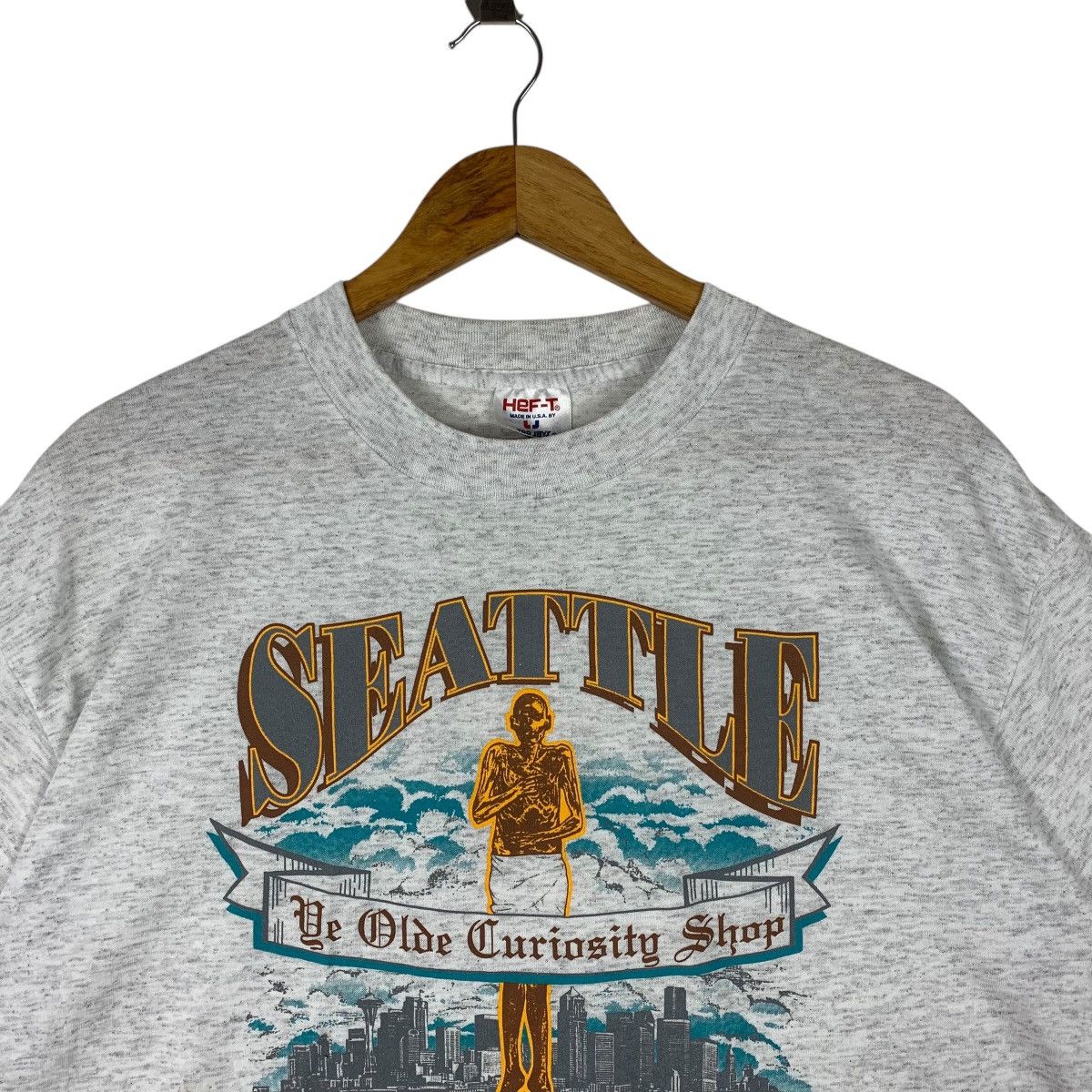 Vintage Vintage 90s SEATTLE Home of sylvester printed tee Size US XL / EU 56 / 4 - 2 Thumbnail
