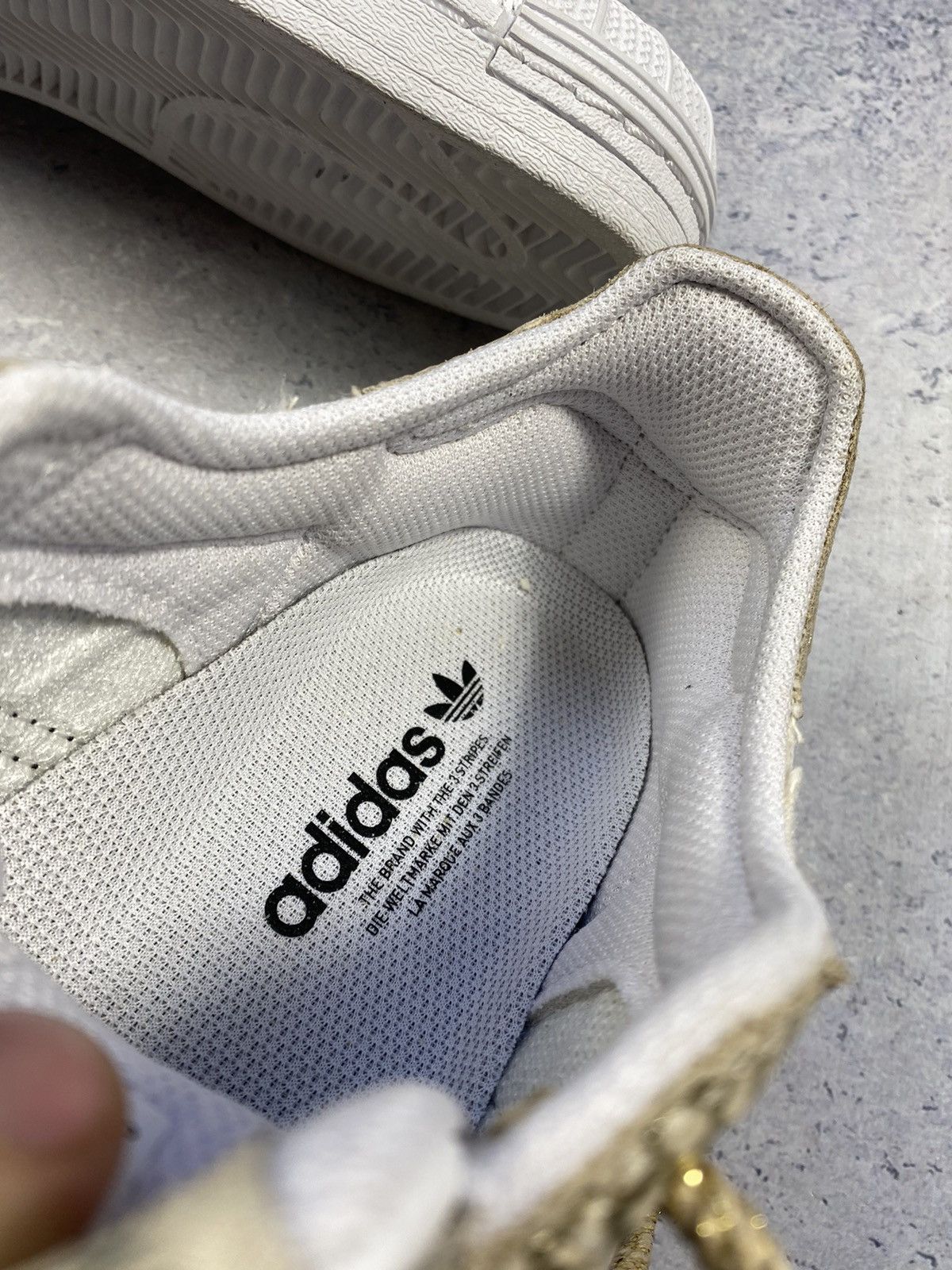 Adidas Very Rare Women’s Adidas Superstar Lady Camo Size US 8 1/2 Size US 12 / IT 42 - 24 Thumbnail