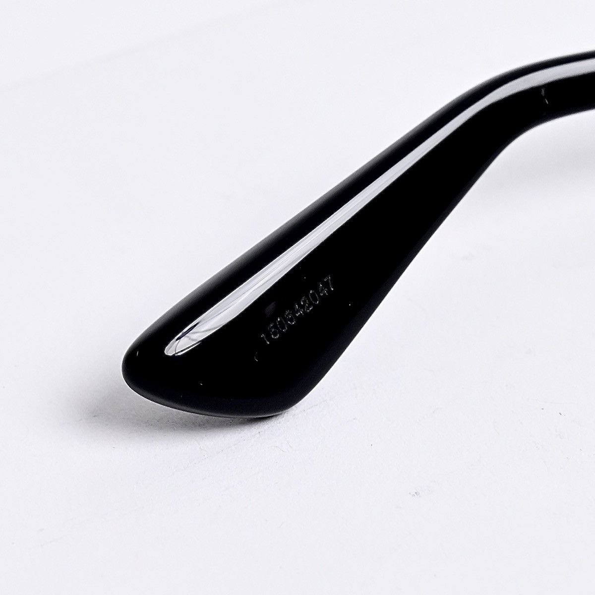 CHROME HEARTS LITTLE DINGER GLASSES