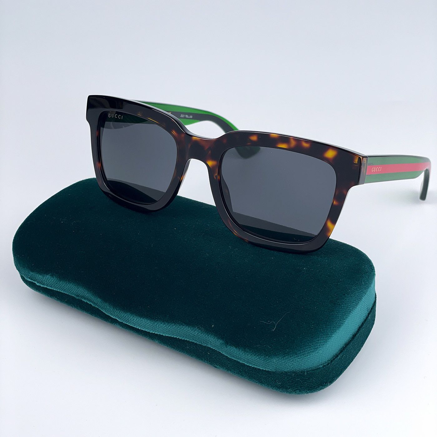 Gucci NEW GUCCI GG0001SN 003 Grey Square Unisex Sunglasses Size ONE SIZE - 1 Thumbnail