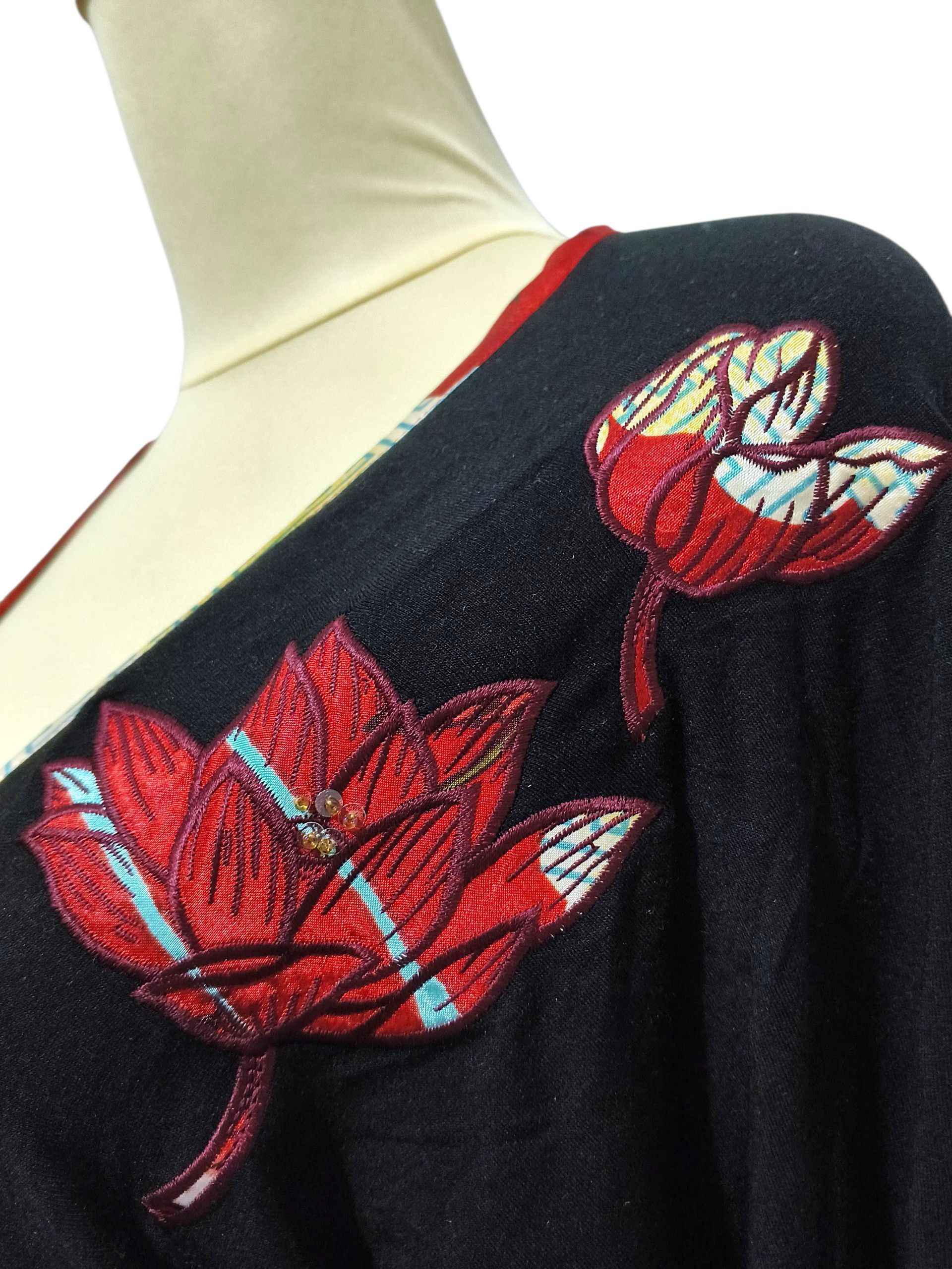 Vivienne Tam Vivienne Tam Y2K Lotus Embroidery V Neck Long Sleeve Size S / US 4 / IT 40 - 6 Thumbnail