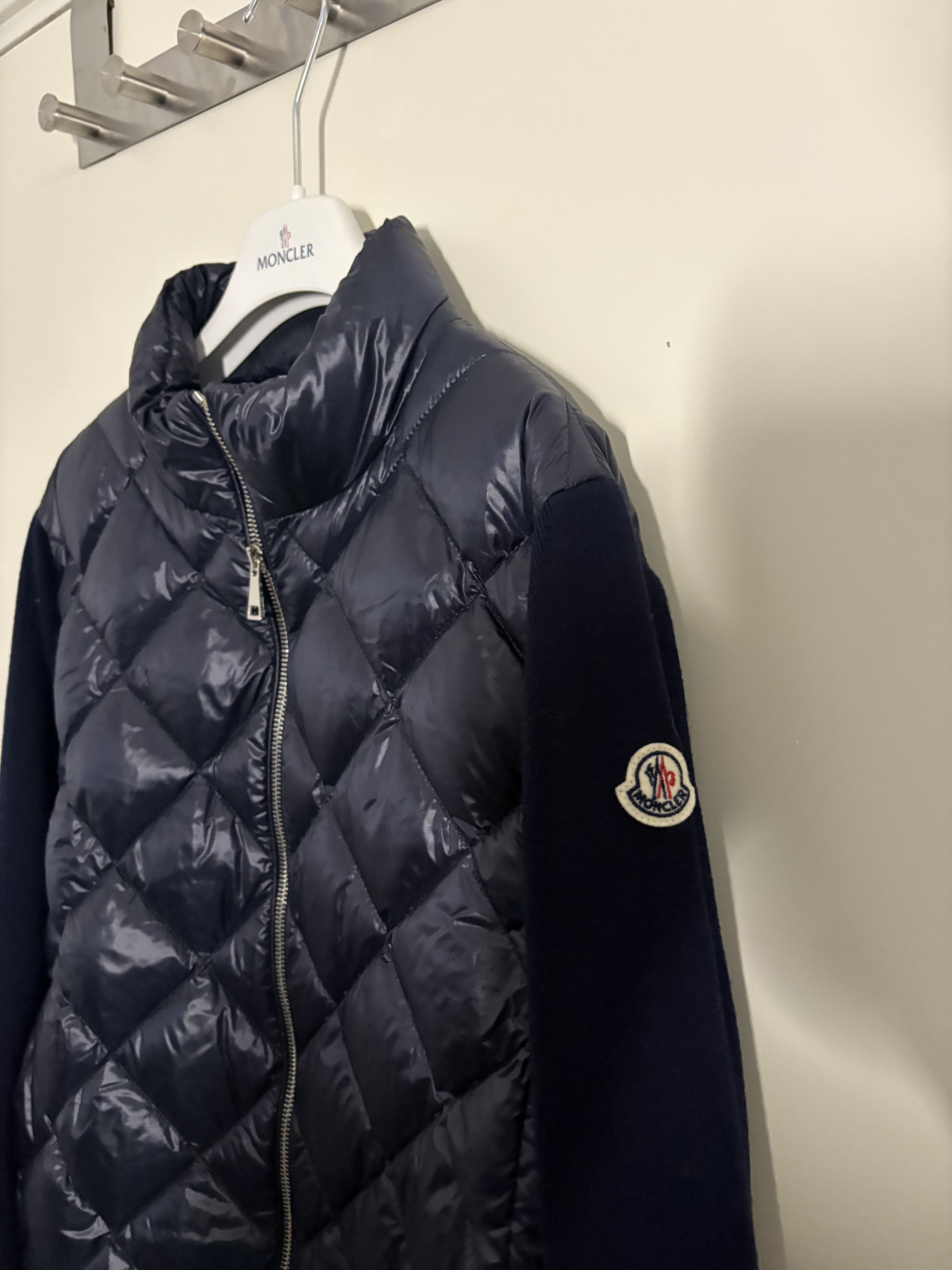 Moncler Moncler Down Cardigan Size M / US 6-8 / IT 42-44 - 4 Thumbnail