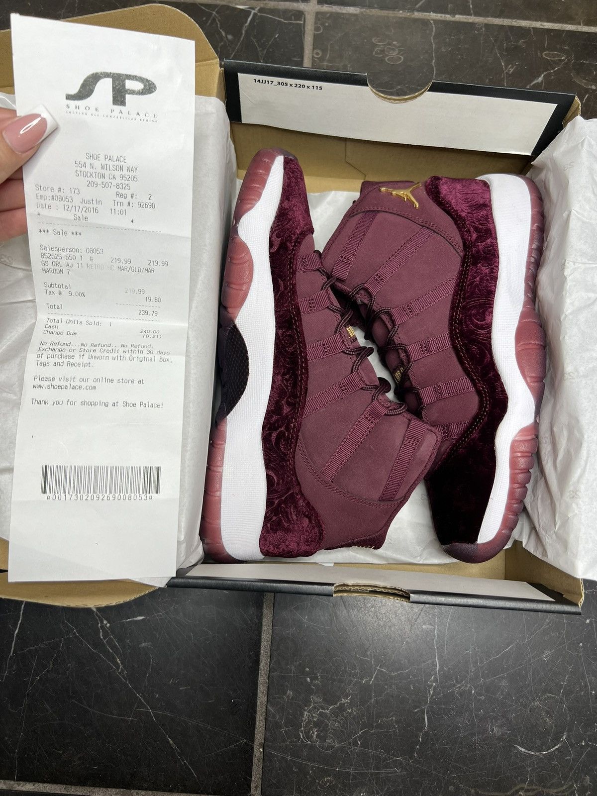 Jordan Brand Jordan Heiress 11s (2016) DS GS 7Y! Size US 7 / EU 40 - 11 Thumbnail