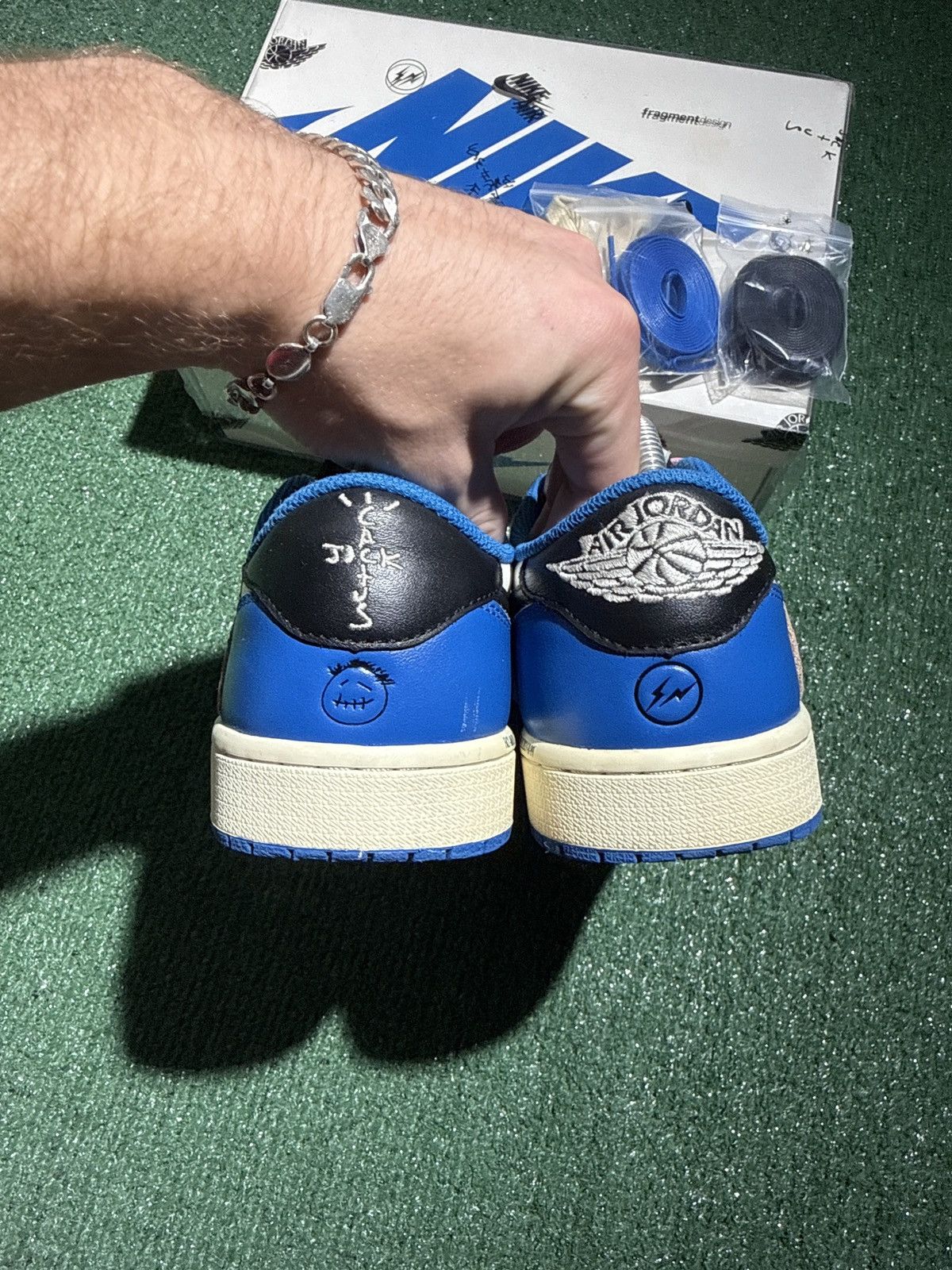 Fragment Design × Jordan Brand × Travis Scott Jordan 1 low og sp Travis Scott Fragment Size US 8.5 / EU 41-42 - 5 Thumbnail