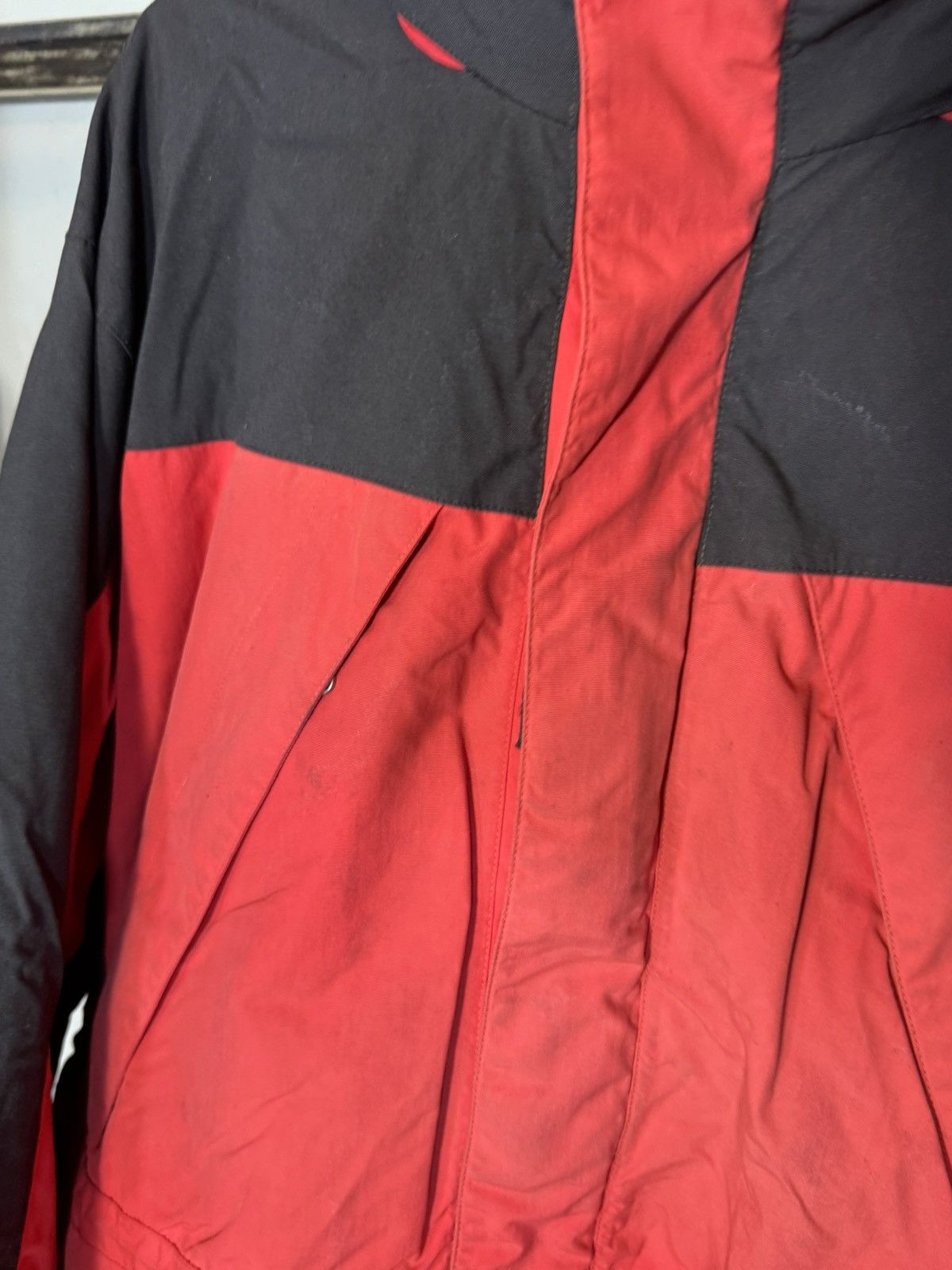 The North Face Vintage The North Face Red Jacket 90s Size US L / EU 52-54 / 3 - 3 Thumbnail