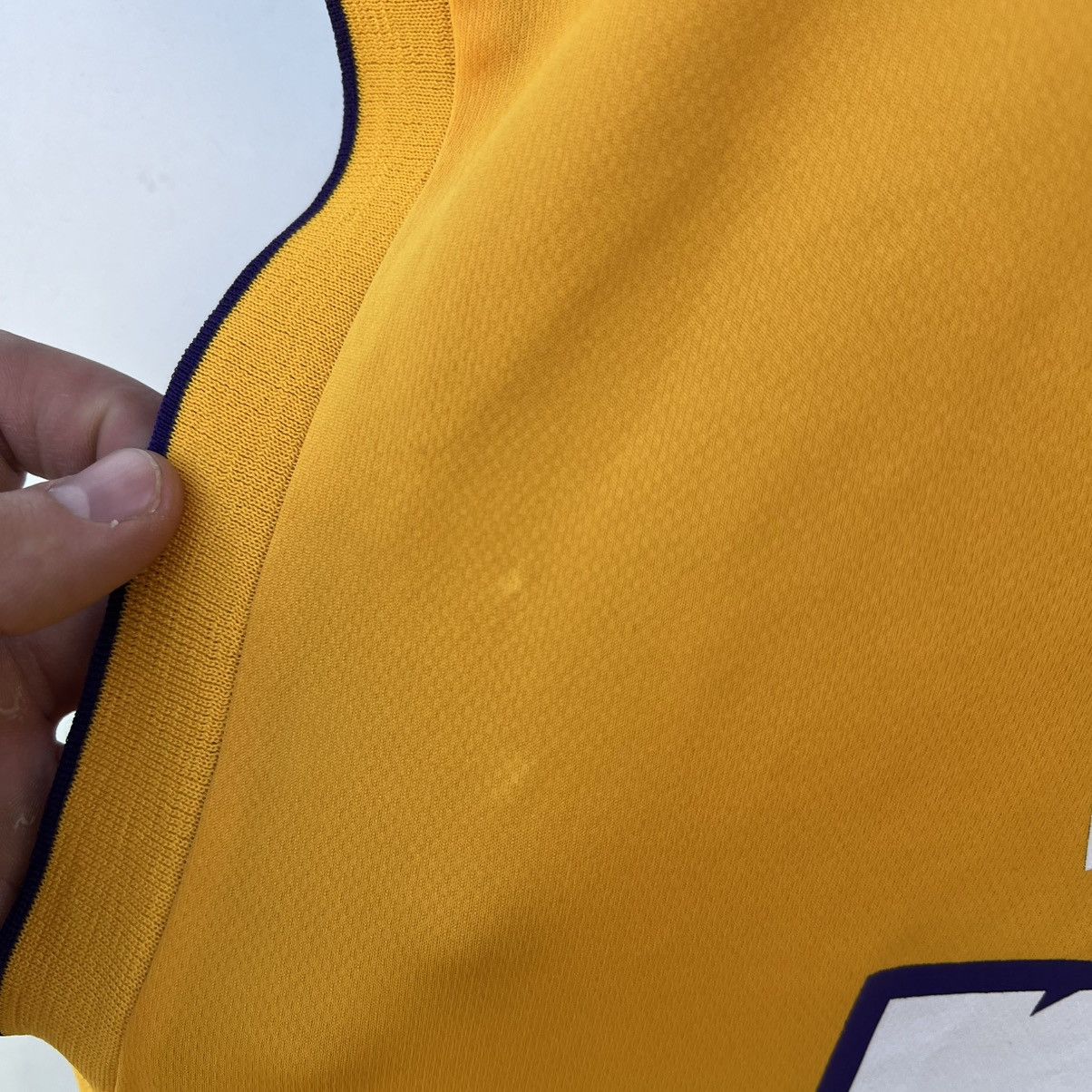 NBA 2012 NBA Adidas Los Angeles Lakers Kobe Bryant Jersey Size US L / EU 52-54 / 3 - 13 Thumbnail