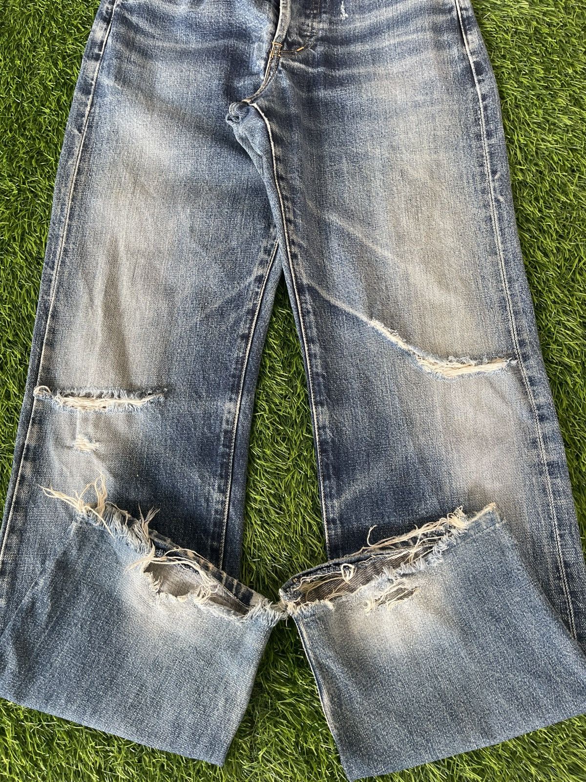 Levi's Vintage Clothing Vintage’90s TRASHED🔥LEVI’S 503B XX🔥BIG E SELVEDGE DENIM Size US 30 / EU 46 - 4 Thumbnail
