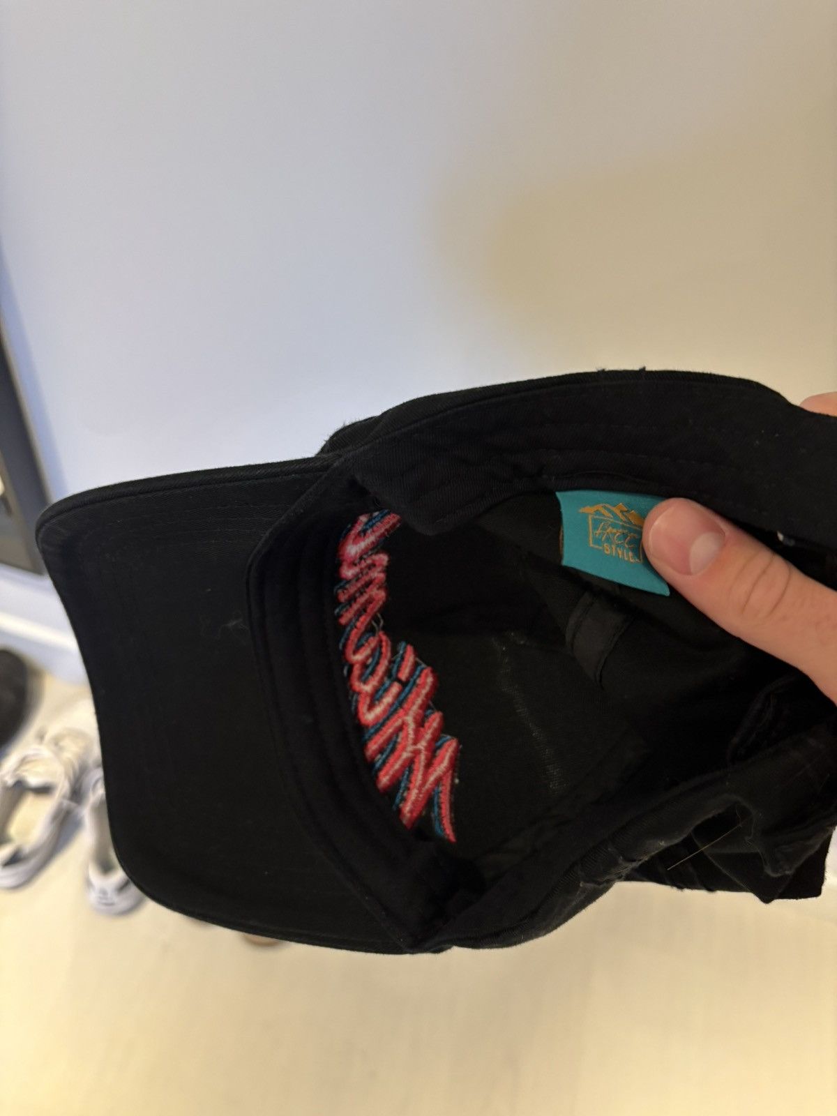 Vintage Miami hat, brand new! Size ONE SIZE - 3 Thumbnail
