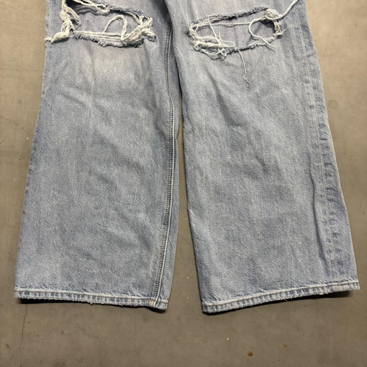 Vintage Crazy Vintage Y2K/2000s Baggy Bootcut Ripped Light Blue Wash Denim Jeans! Size US 34 / EU 50 - 5 Thumbnail
