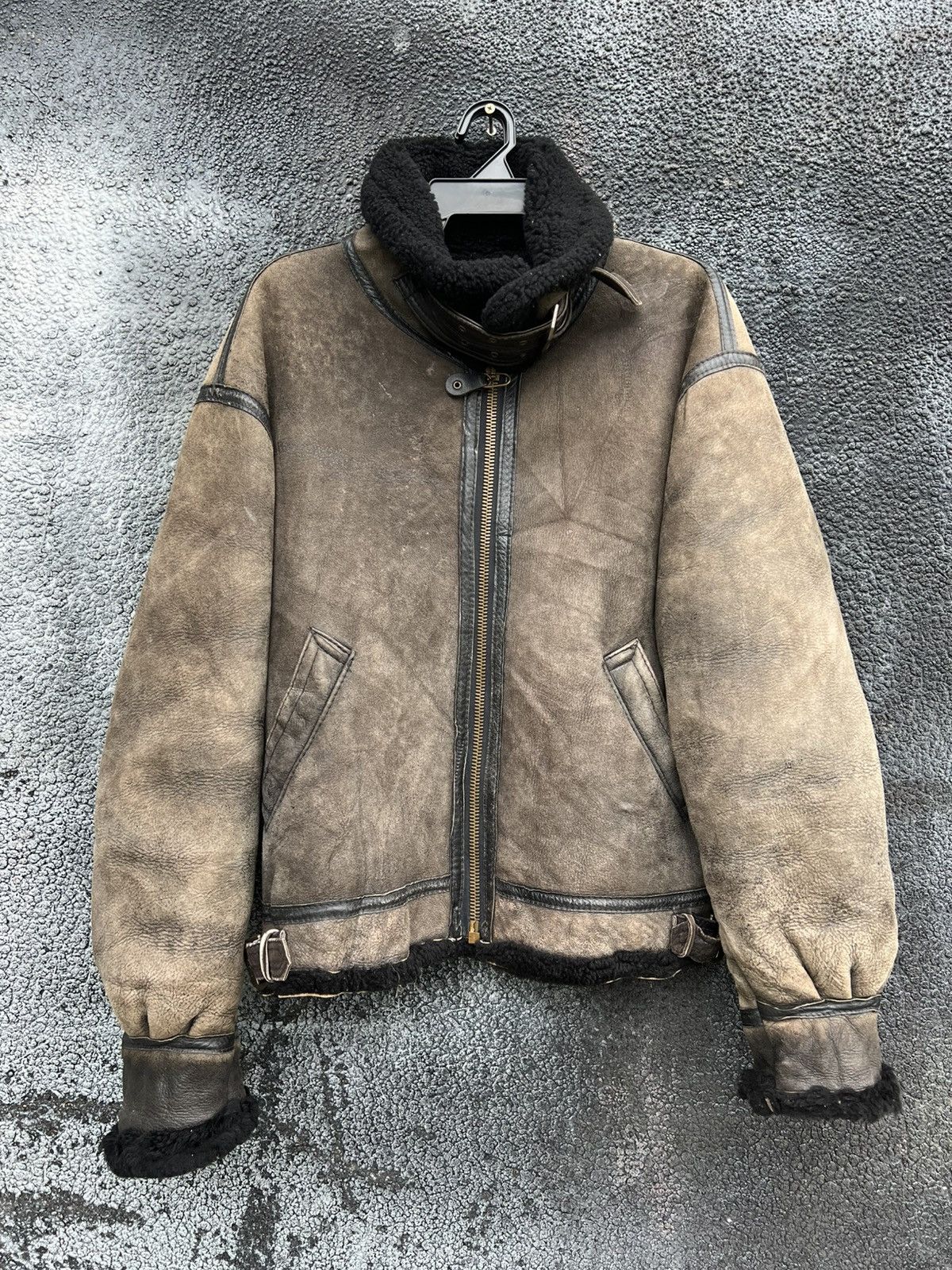 Avirex AVIREX B-3 Leather Flight Jacket Mouton Men Size US M / EU 48-50 / 2 - 1 Thumbnail