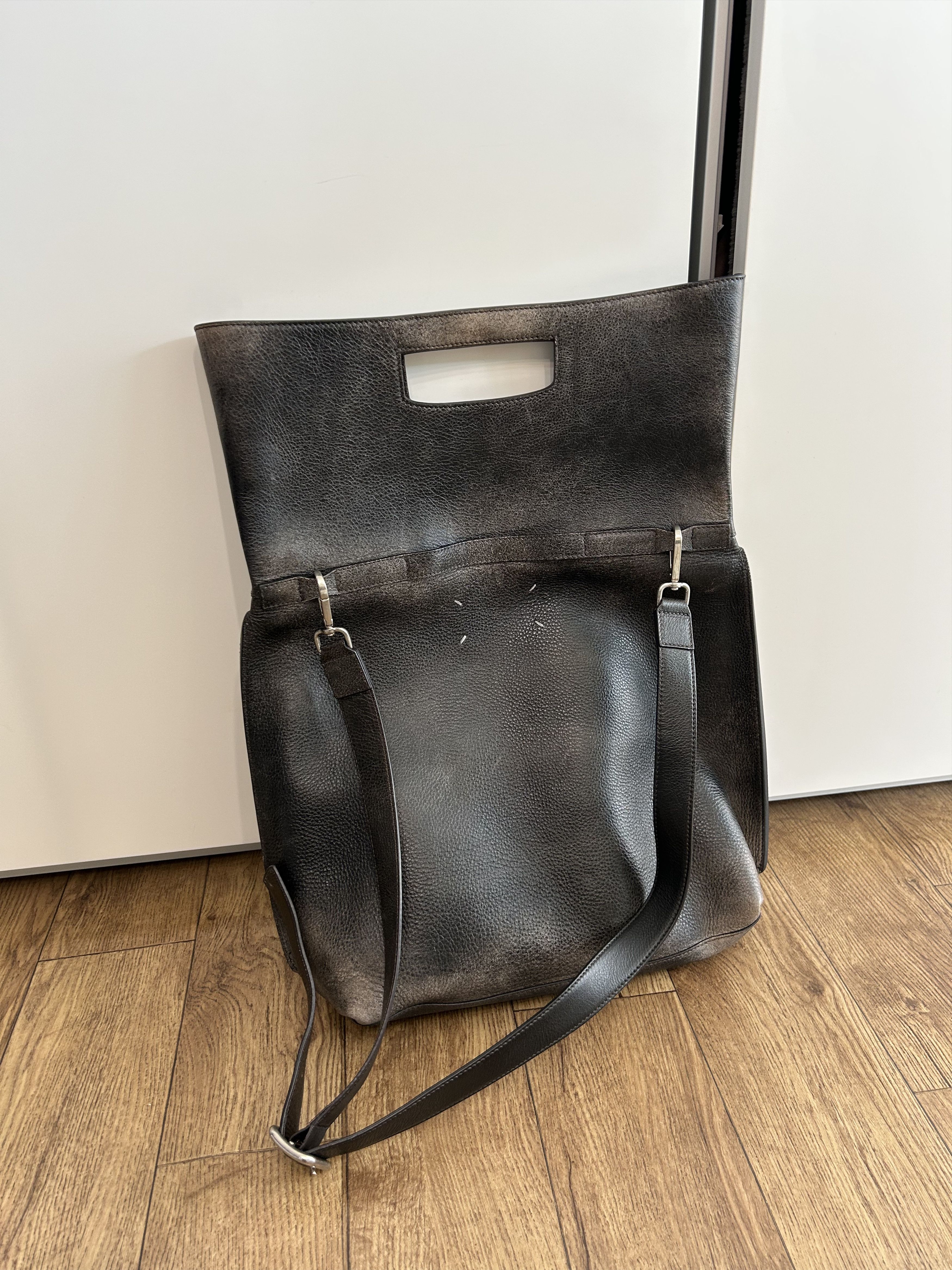 Maison Margiela MAISON MARGIELA Dirty-Wash Messenger Bag Size ONE SIZE - 1 Thumbnail