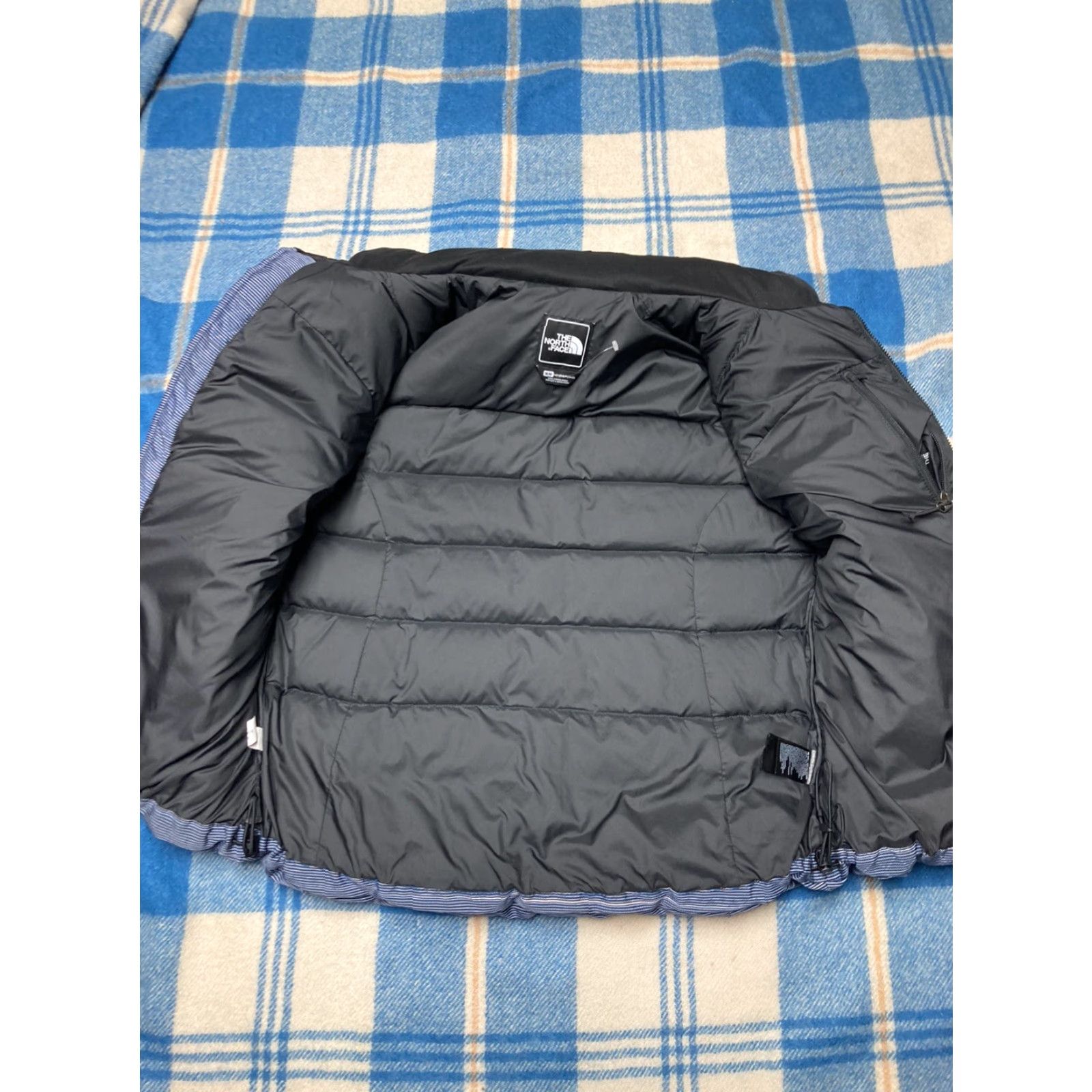 The North Face VINTAGE The North Face 700 Goose Down Vest Womens M Blue Puffer Jacket Winter Size M / US 6-8 / IT 42-44 - 7 Thumbnail