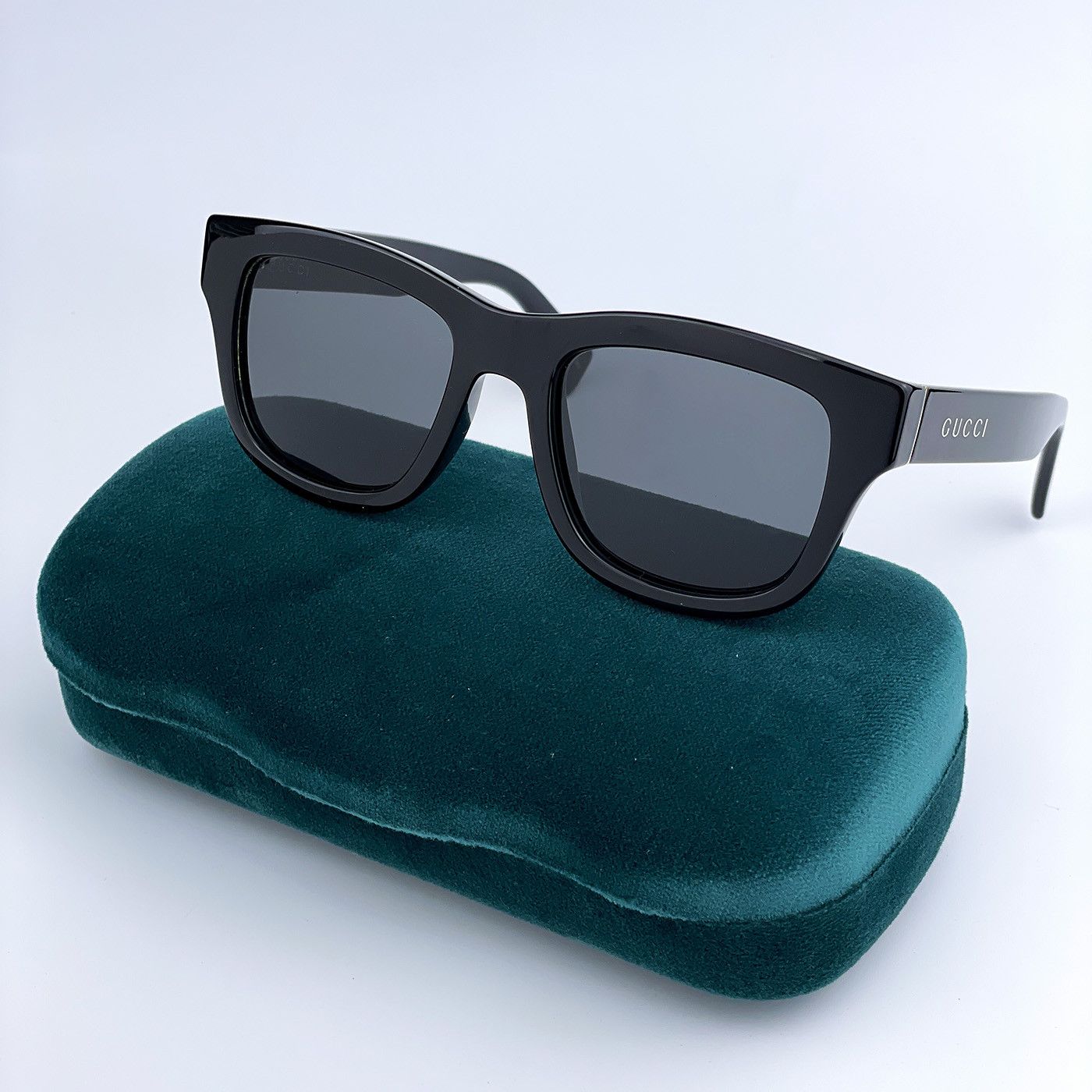 サングラス GUCCI SUNGLASSES Gucci GG1690SK 001 Sunglasses - US