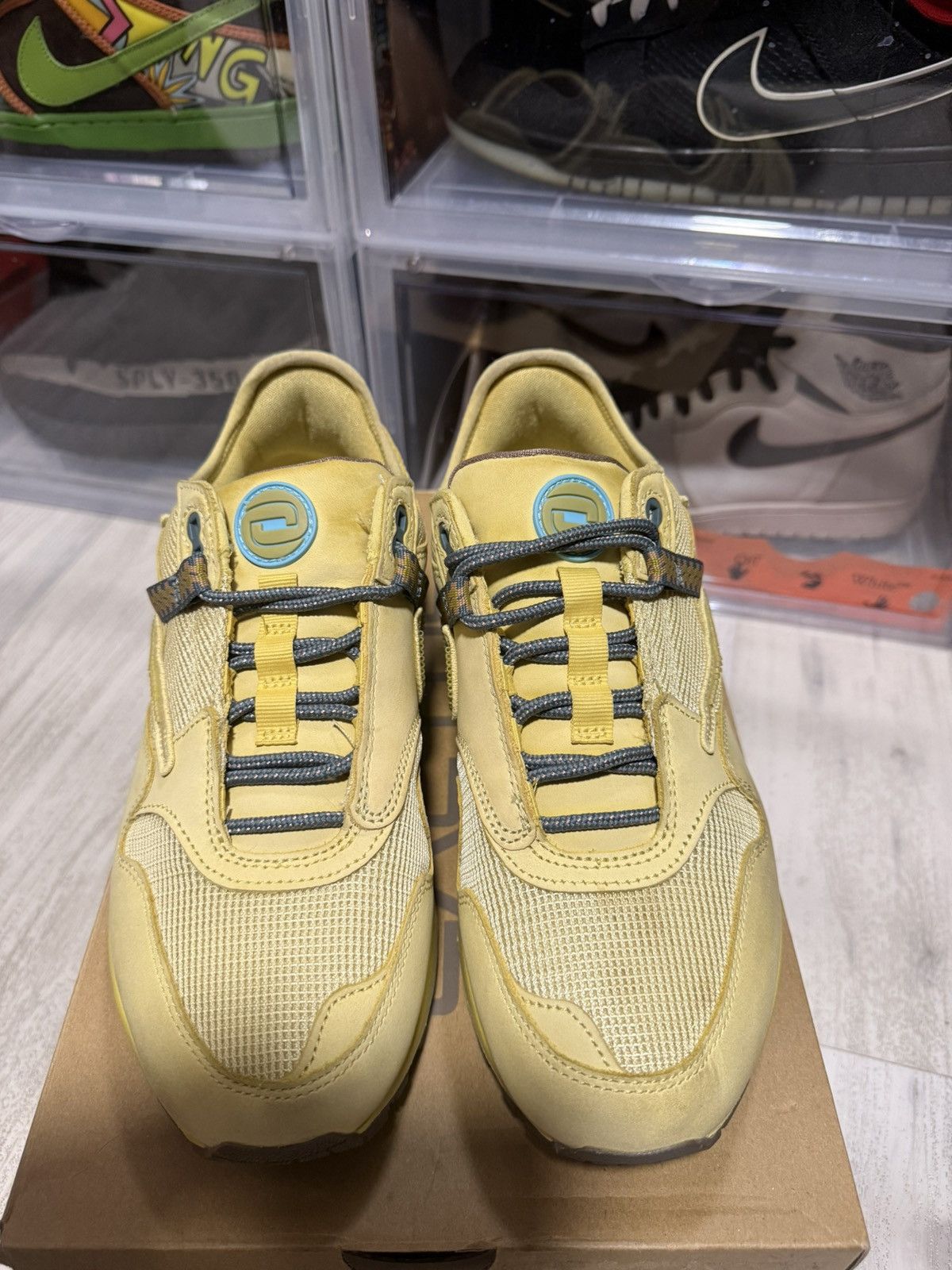 Nike × Travis Scott Nike Air Max 1 Cactus Jack Saturn Gold Size US 8.5 / EU 41-42 - 4 Thumbnail