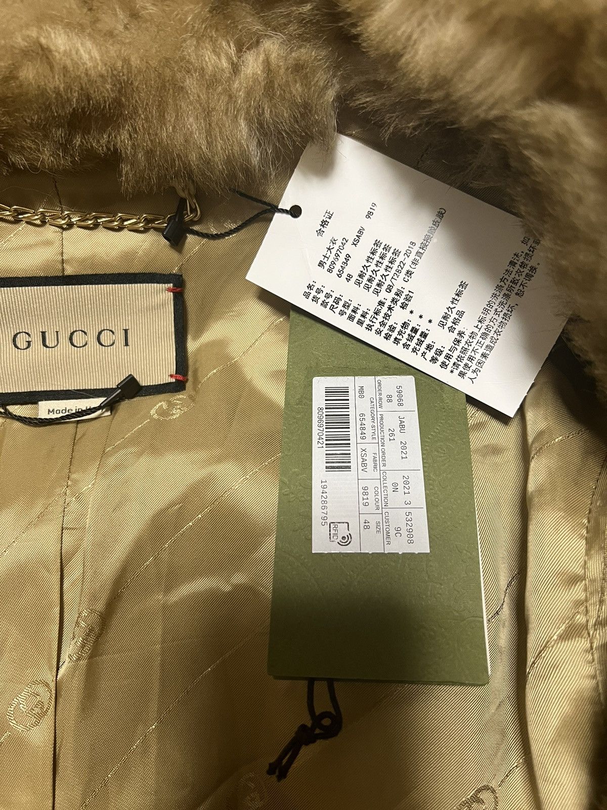 Gucci $7,000+Value Shearling fur jacket as worn by Harry Styles Size US M / EU 48-50 / 2 - 12 Thumbnail