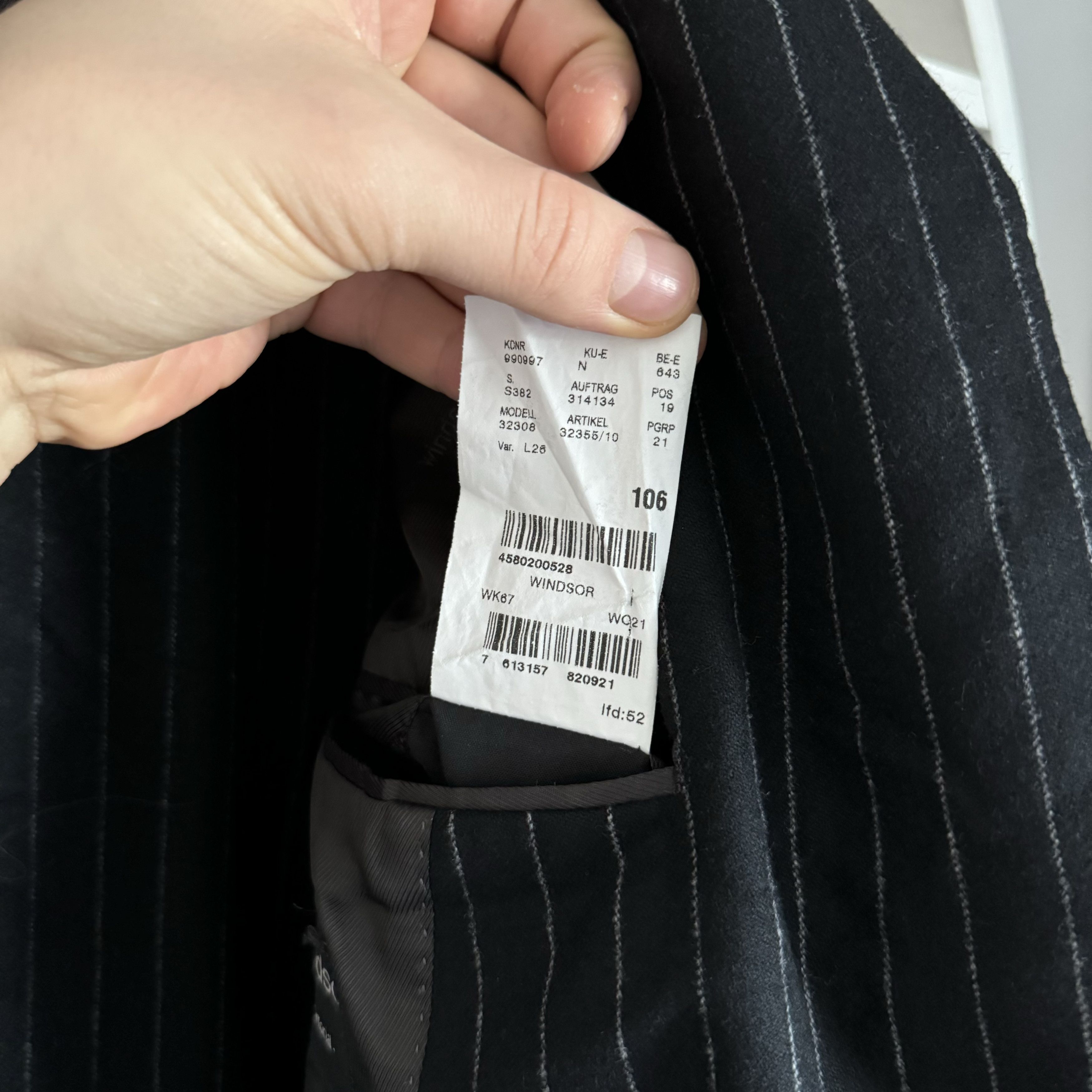 Loro Piana Men's WINDSOR SARTORIA WOOl CASHMERE Black Stripped Blazer Size 50R - 9 Thumbnail