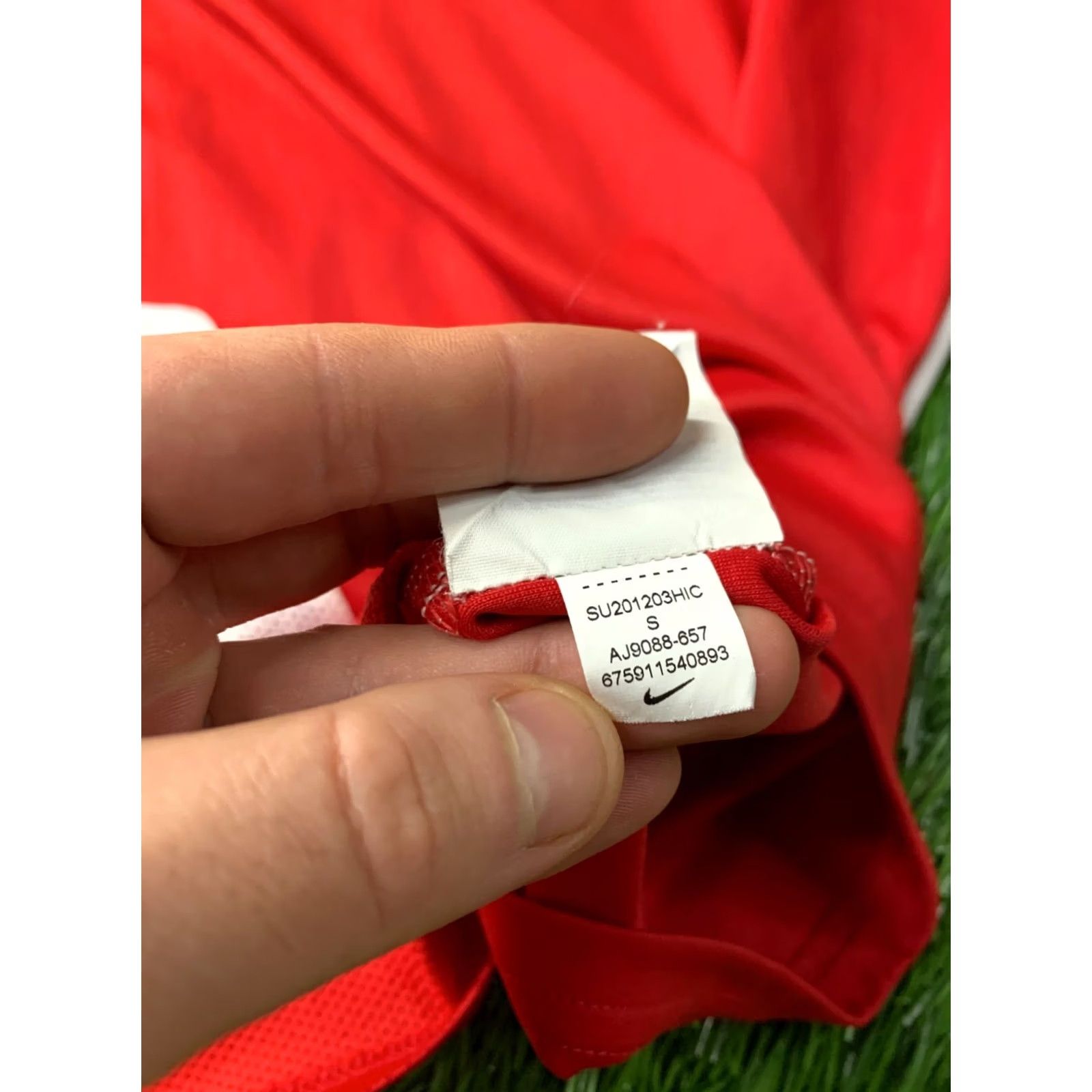 Nike Nike Academy Dri-FIT Soccer Shirt Men Size S Red White Short Sleeve Football Jersey Tee Size US S / EU 44-46 / 1 - 7 Thumbnail
