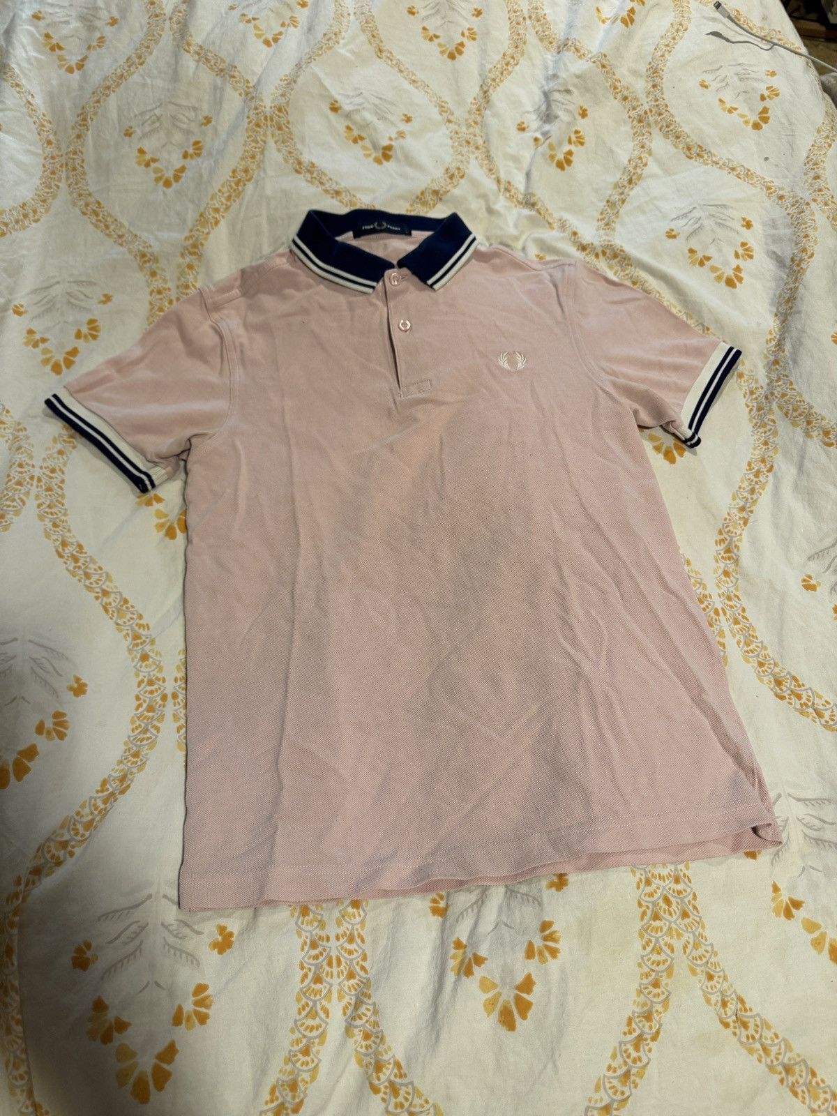 Fred Perry pink polo Size US S / EU 44-46 / 1 - 1 Thumbnail