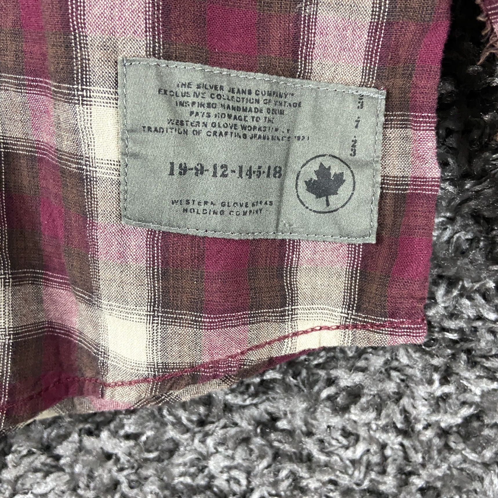 Silver Jeans Co. VINTAGE Silver Jeans Co Red Plaid Button-Up Shirt Long Sleeve Mend L Mens Red Plaid Button-Up Shirt Large Mens Size US L / EU 52-54 / 3 - 2 Thumbnail