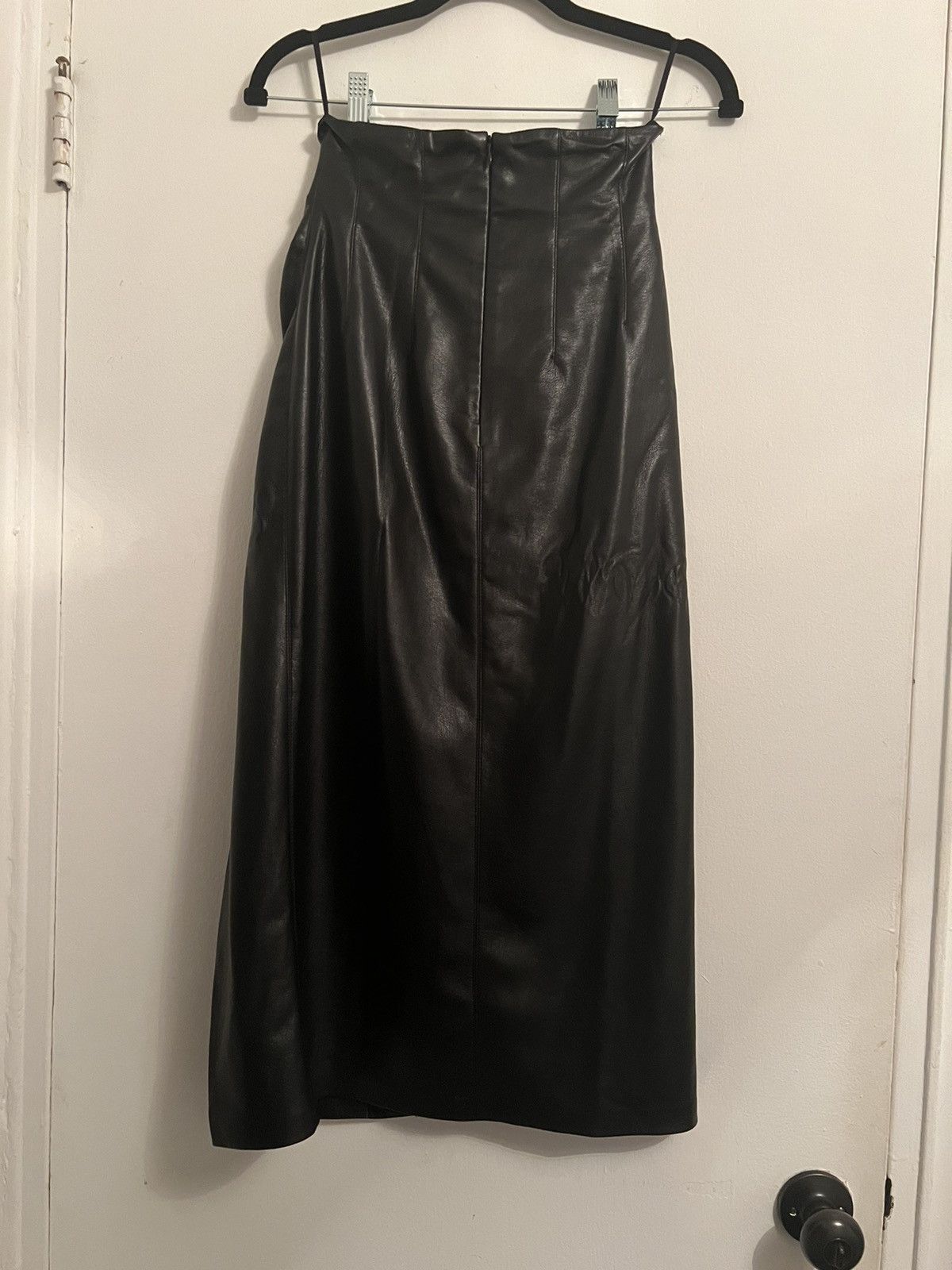 Nanushka Nanushka Vegan-Leather Midi Skirt Size 25" / US 0 / IT 36 - 10 Thumbnail