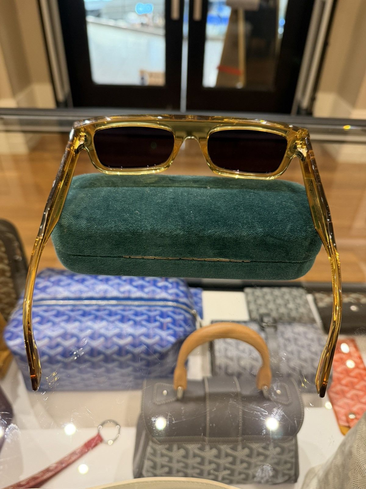 Gucci Gucci Clear Sunglasses Size ONE SIZE - 5 Thumbnail