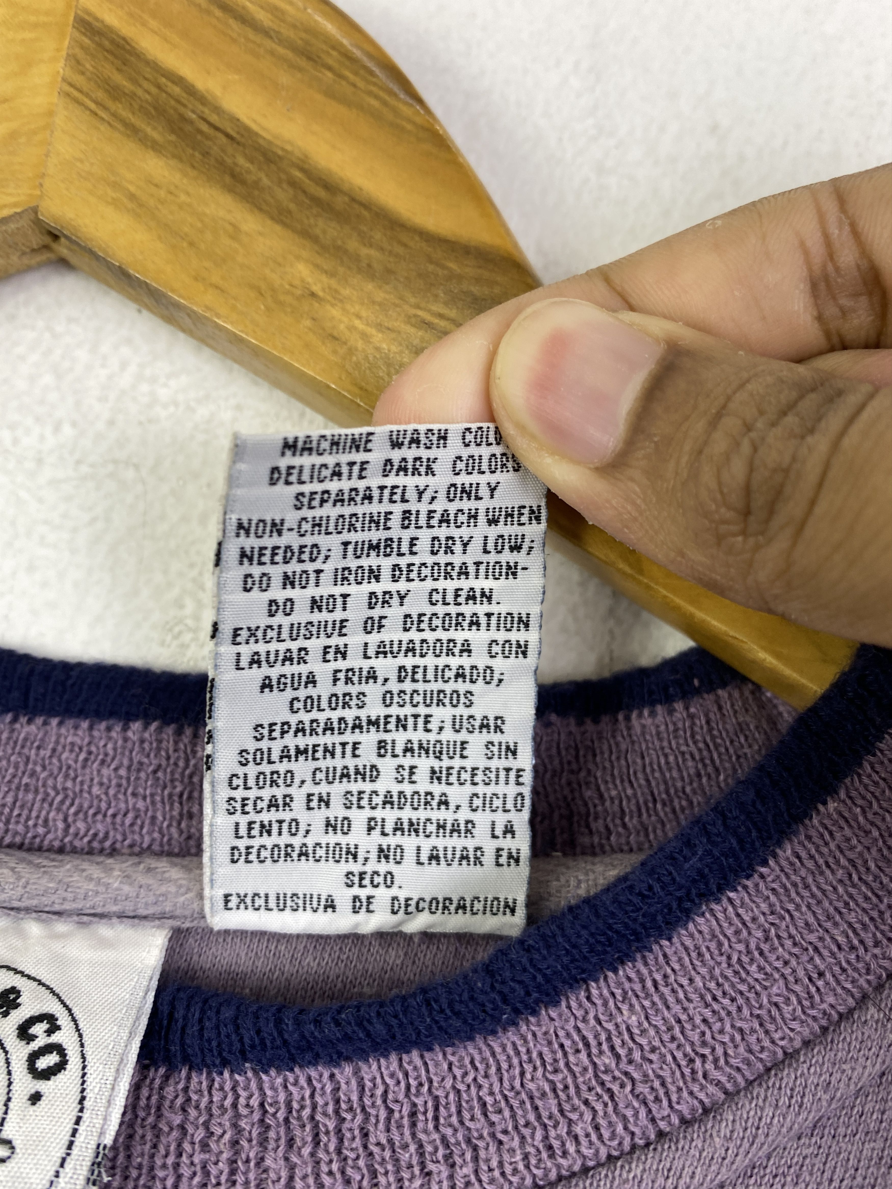Mickey Mouse Vintage Mickey Mouse Faded Crewneck Sweatshirt SH0279 Size US M / EU 48-50 / 2 - 6 Thumbnail