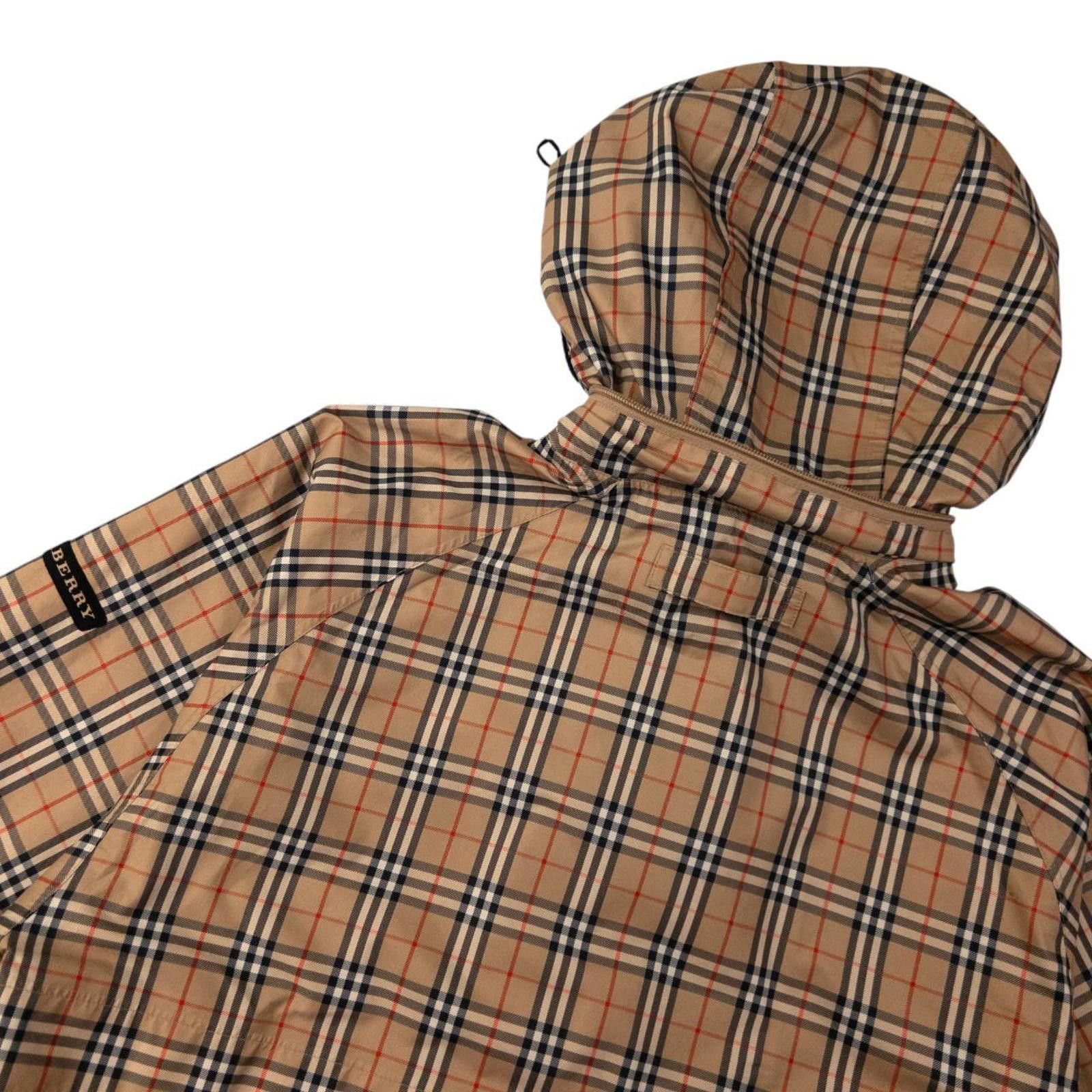 Burberry Vintage Burberry Nova Check Goretex Q Zip Jacket Size L Size US L / EU 52-54 / 3 - 5 Thumbnail