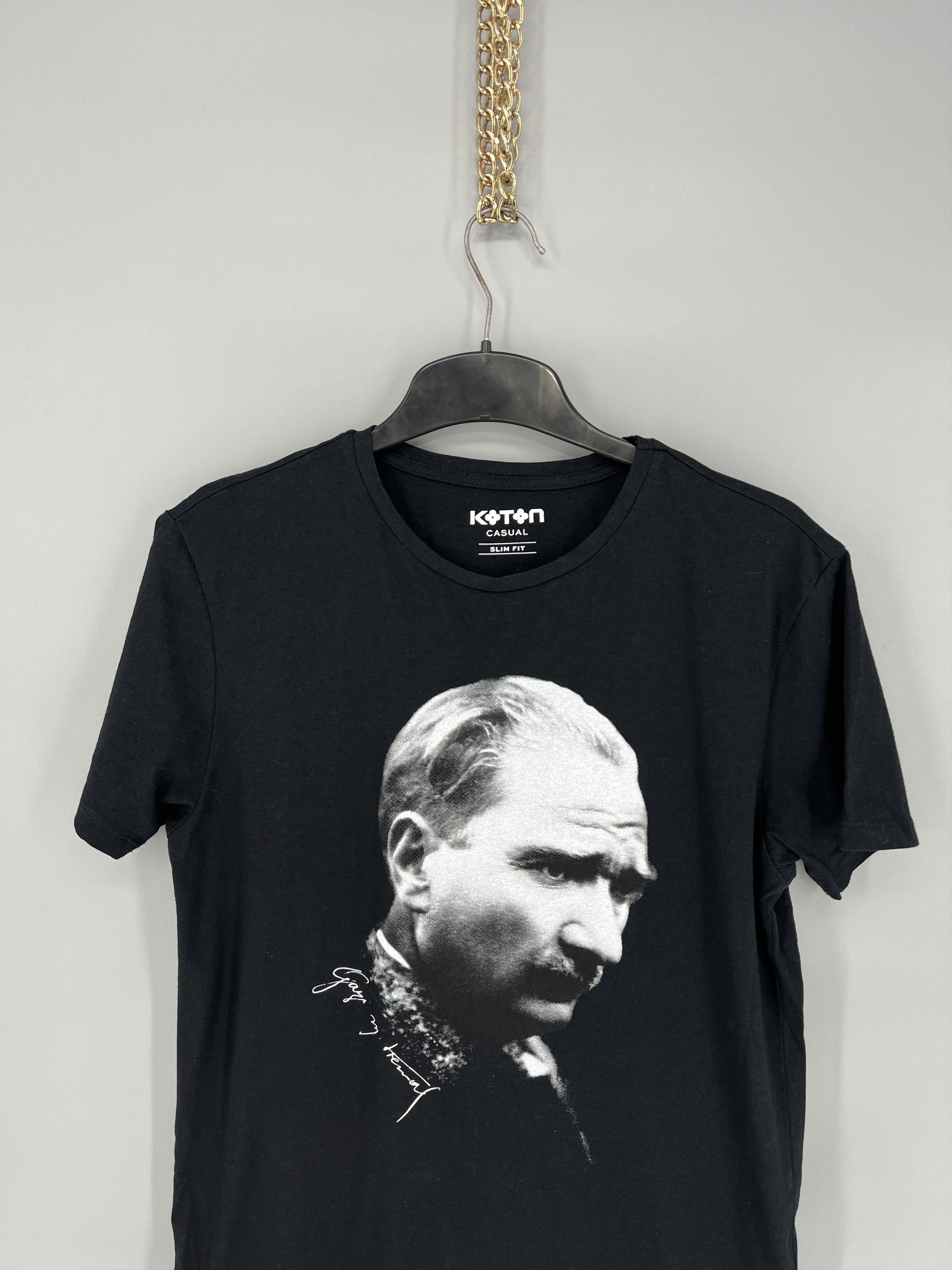 Band Tees Vintage Y2K Mustafa Kemal Atatürk Turkey President Size US M / EU 48-50 / 2 - 6 Thumbnail
