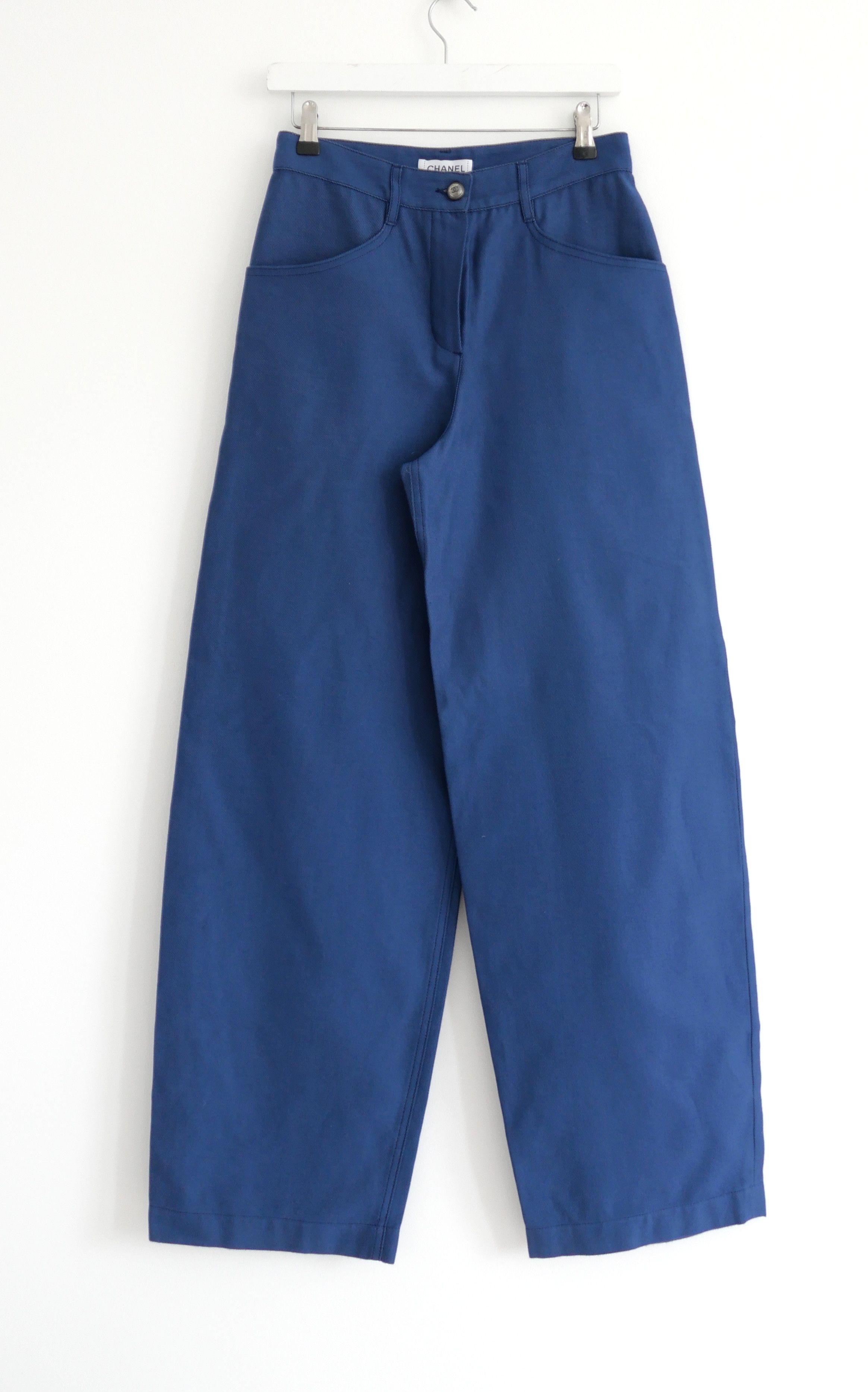 Chanel Chanel Resort 2012 Barrel Leg Cotton/Silk Jeans Size 26" / US 2 / IT 38 - 1 Thumbnail