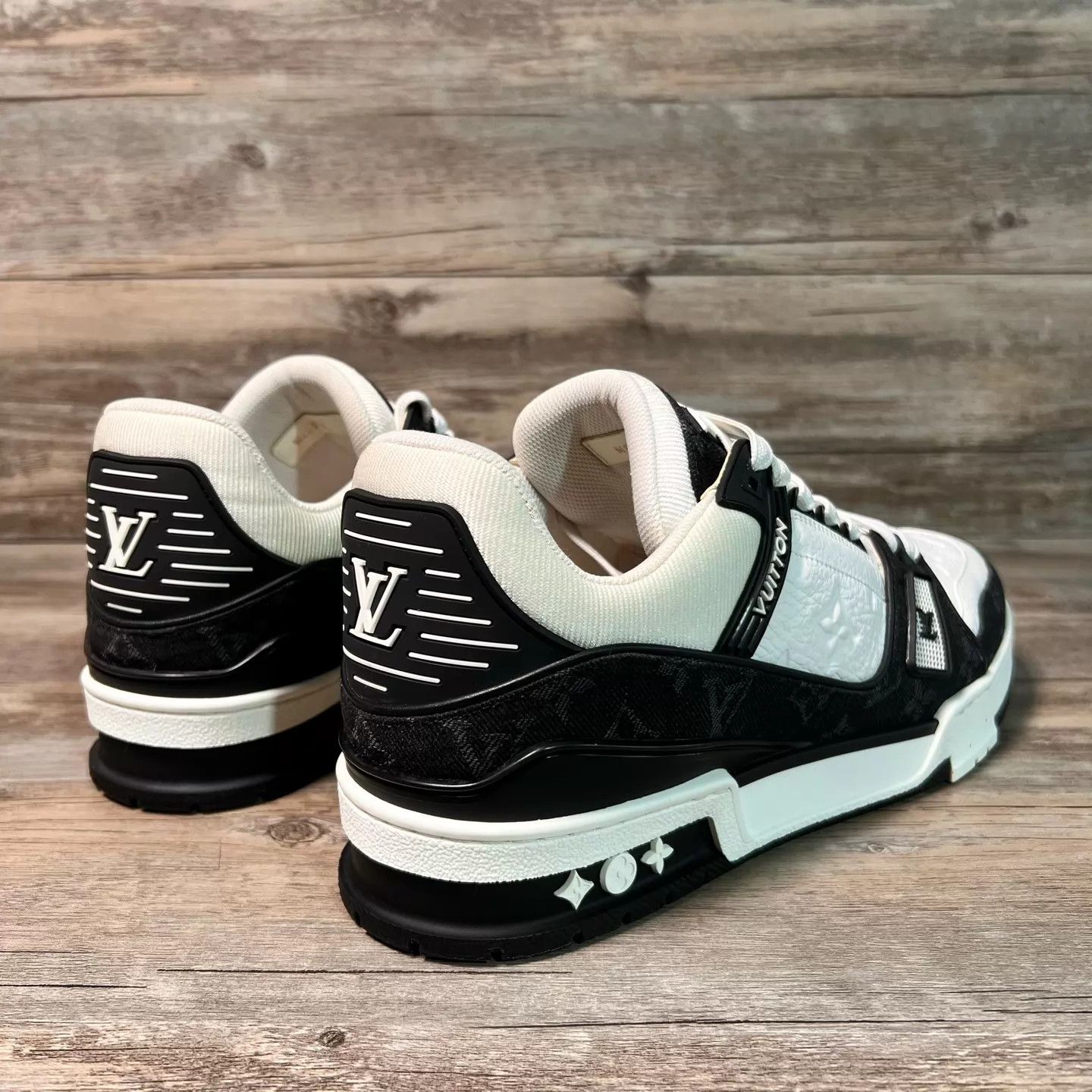 Louis Vuitton Men's LV Trainer Black White Panda Denim UK7.5/41.5 Size US 8.5 / EU 41-42 - 3 Thumbnail