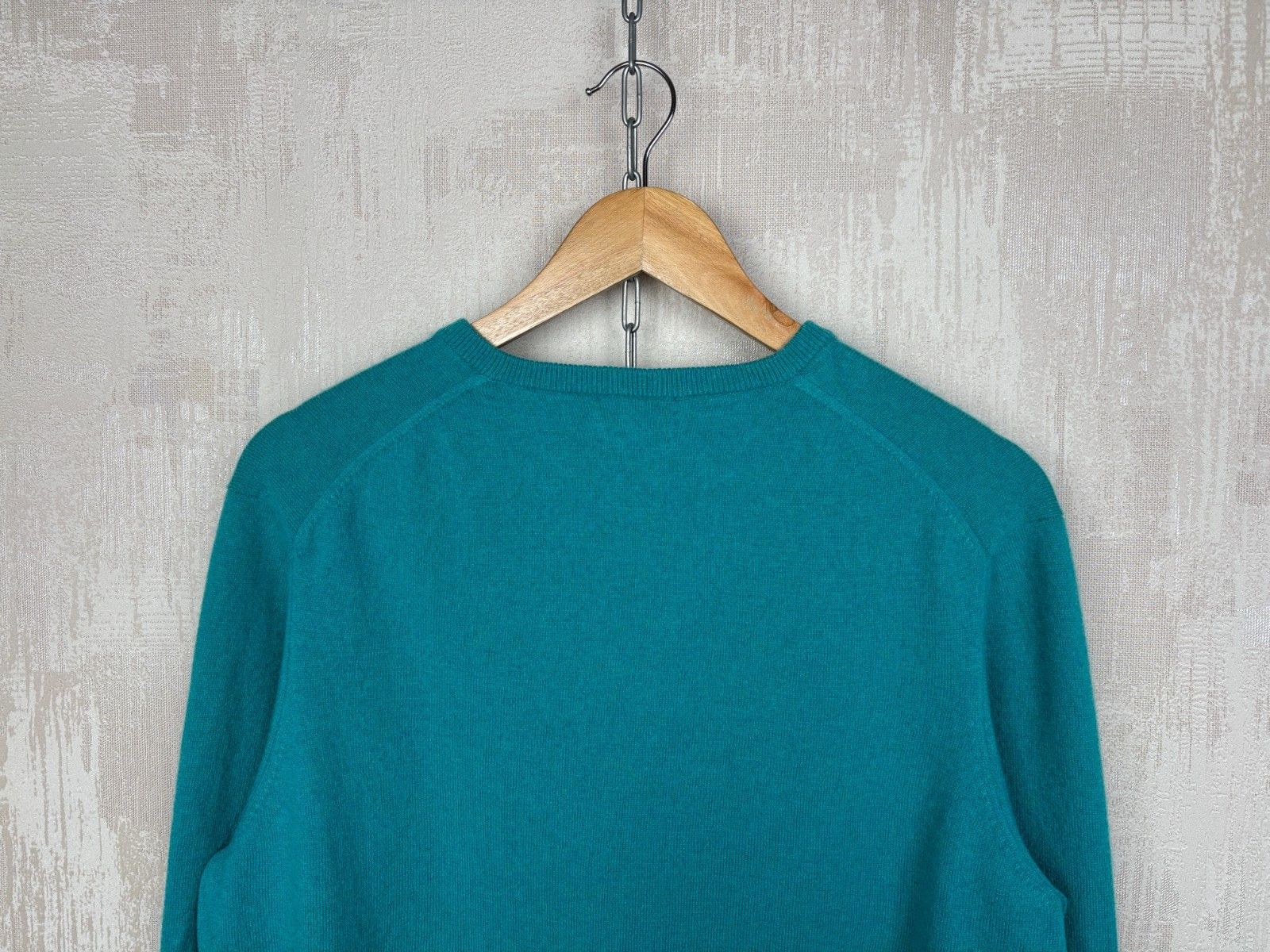 Massimo Dutti Massimo Dutti 100 % Cashmere Sweater V-neck fits to L-XL Size US XL / EU 56 / 4 - 12 Thumbnail