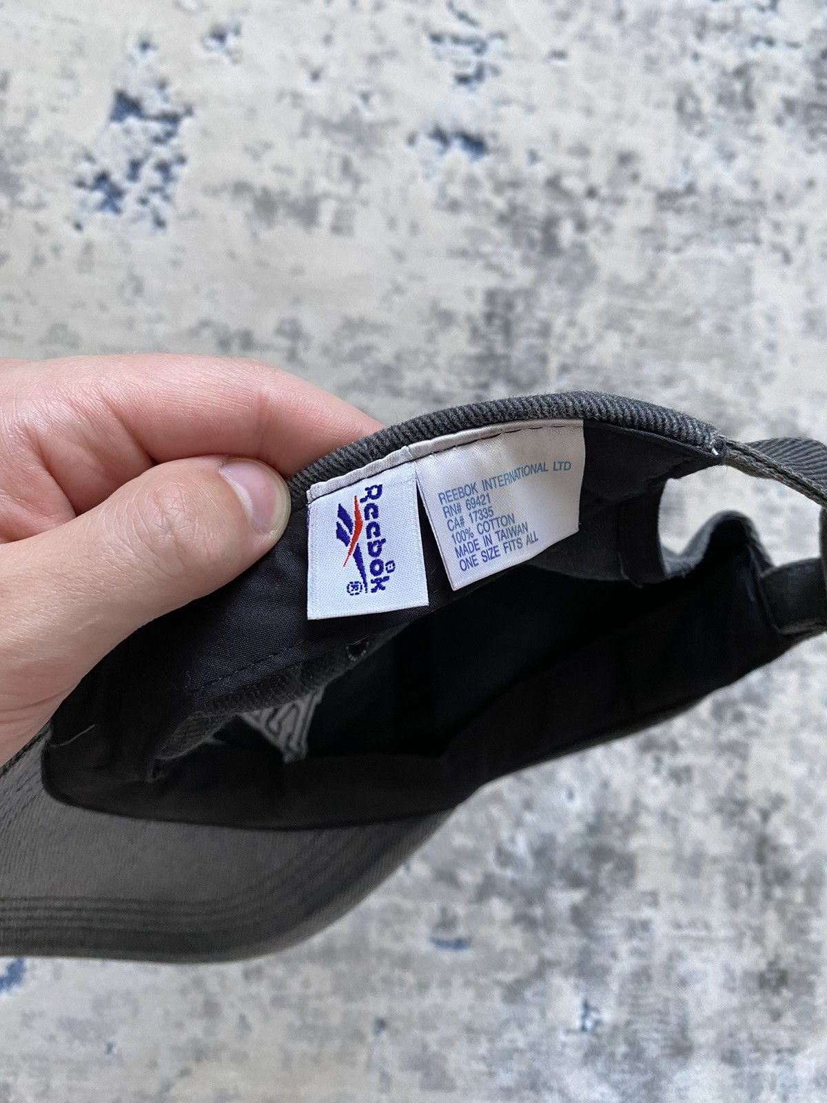 Reebok Vintage Reebok Faded Big Logo Hat Size ONE SIZE - 8 Thumbnail