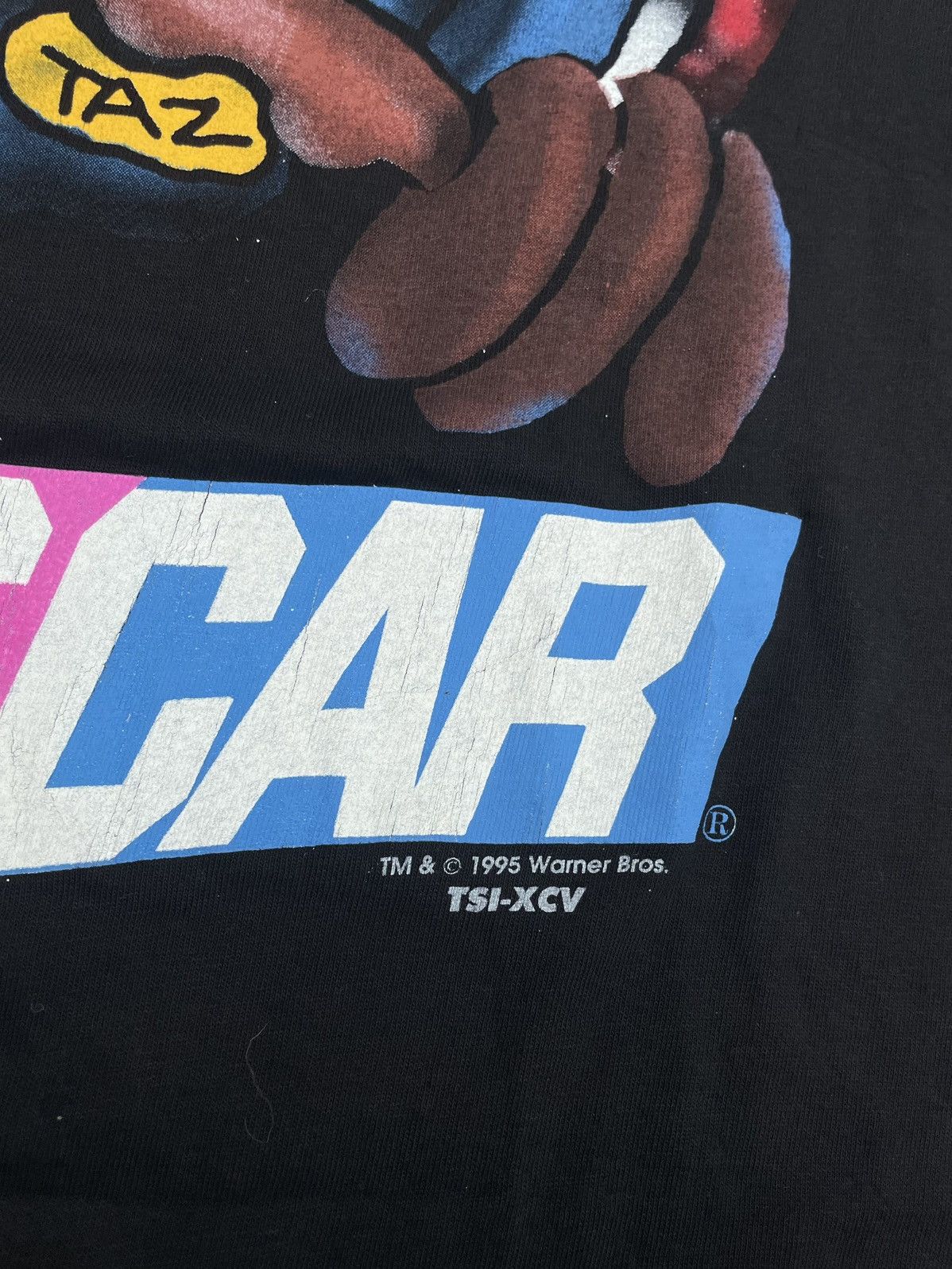 Vintage Vintage 1995 NASCAR Looney Tunes Taz Tee (USA made) Size US XL / EU 56 / 4 - 3 Thumbnail
