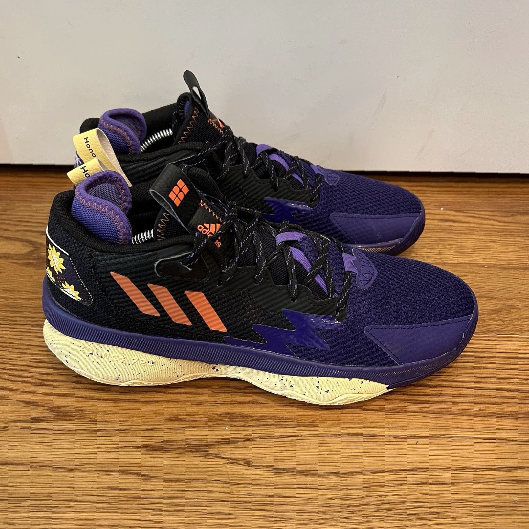 Adidas Adidas Dame 8 Sneaker Men's 8.5 Black Purple Low Top Lace Up Activewear Casual Basketball Shoes Size US 9 / EU 42 - 3 Thumbnail