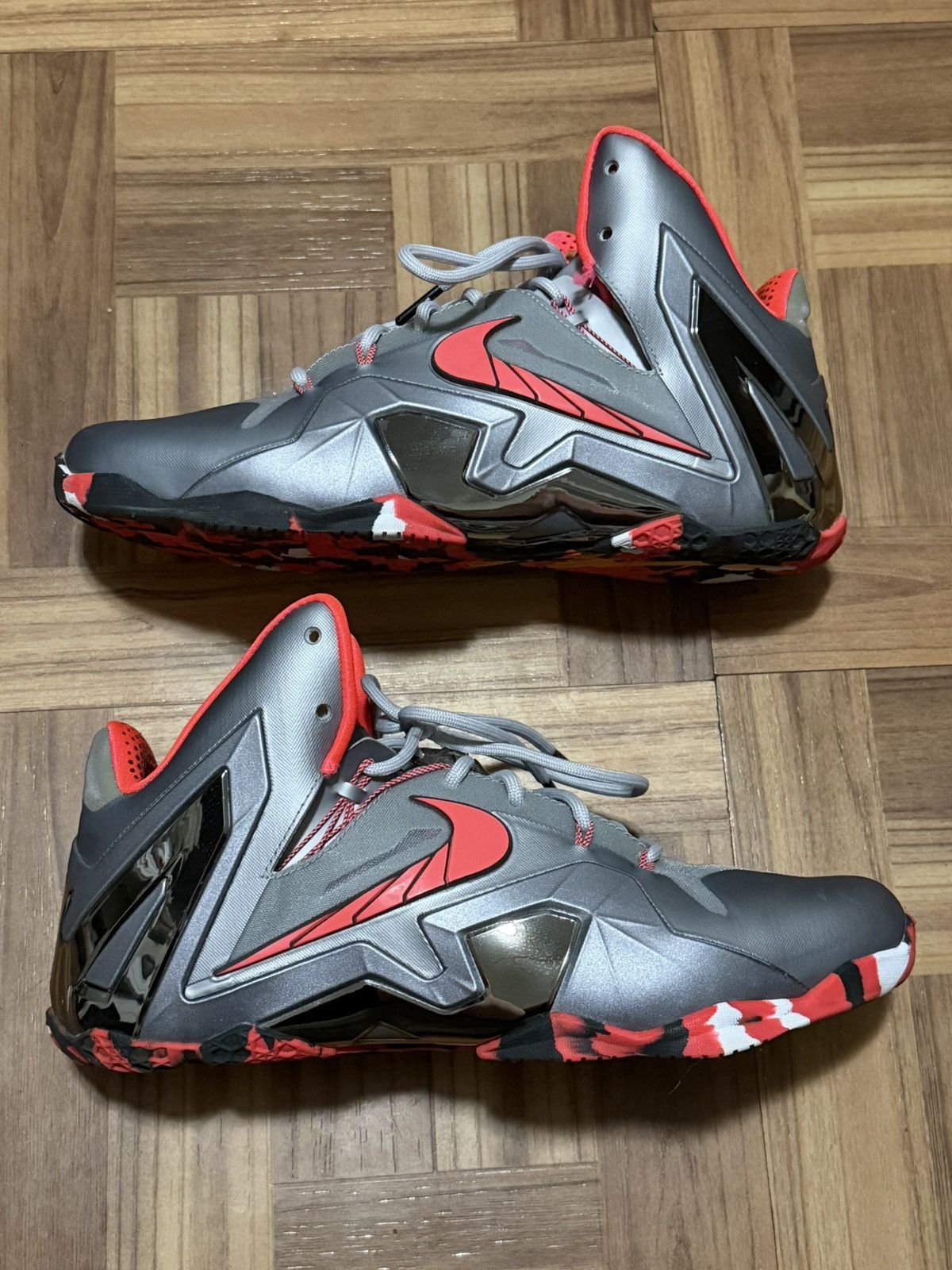 Nike Nike LeBron 11 Elite Team Size US 10.5 / EU 43-44 - 1 Thumbnail