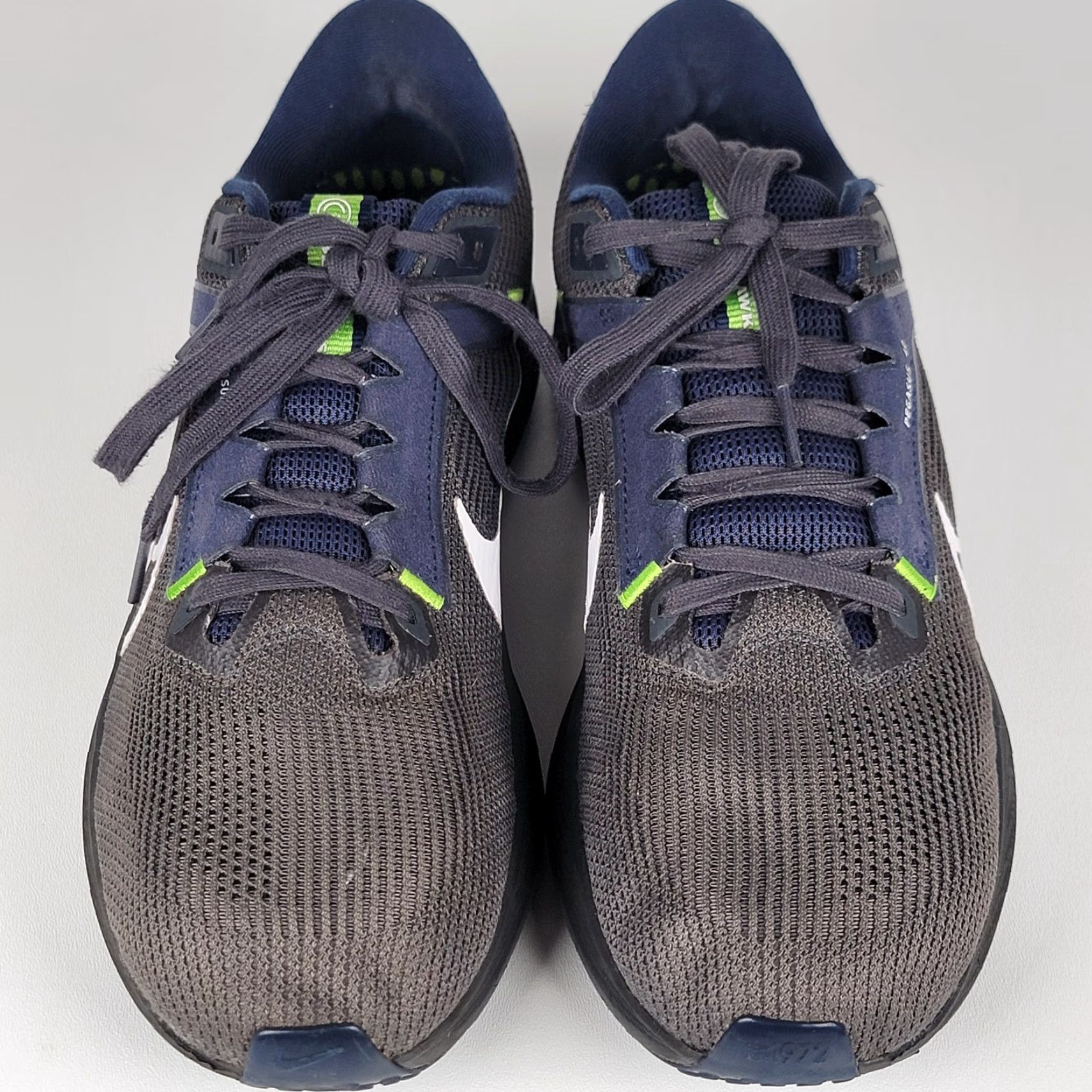 Nike Nike Pegasus 40 Seattle Seahawks Running Men's 11.5 US Nike Air Zoom Pegasus 40 Sneakers Black Mens NFL DZ6007-001 Size US 11 / EU 44 - 2 Thumbnail
