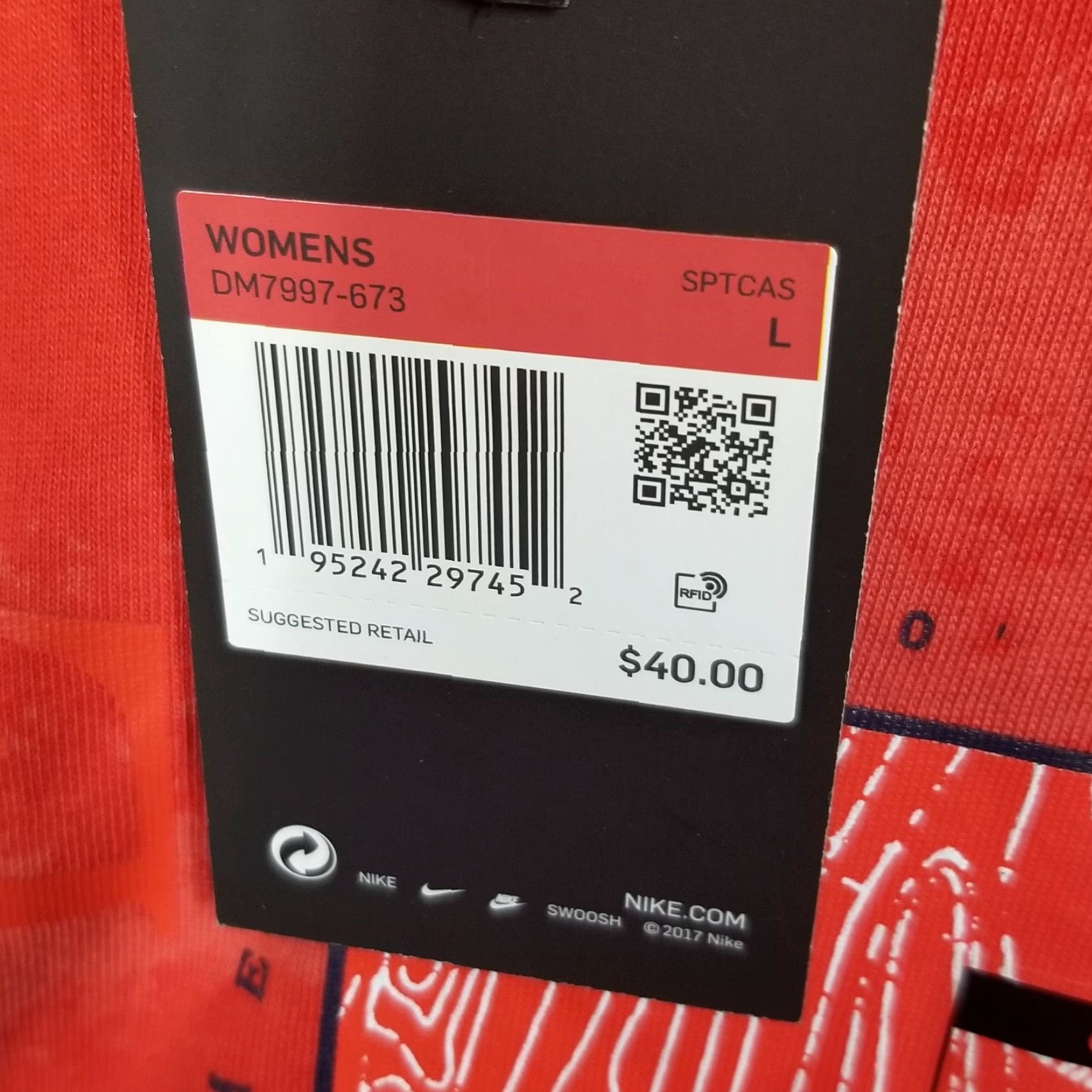 Nike Nike Women's Tie-dye Cotton T-Shirt Large Americana Logo Sportswear Activewear Size L / US 10 / IT 46 - 3 Thumbnail