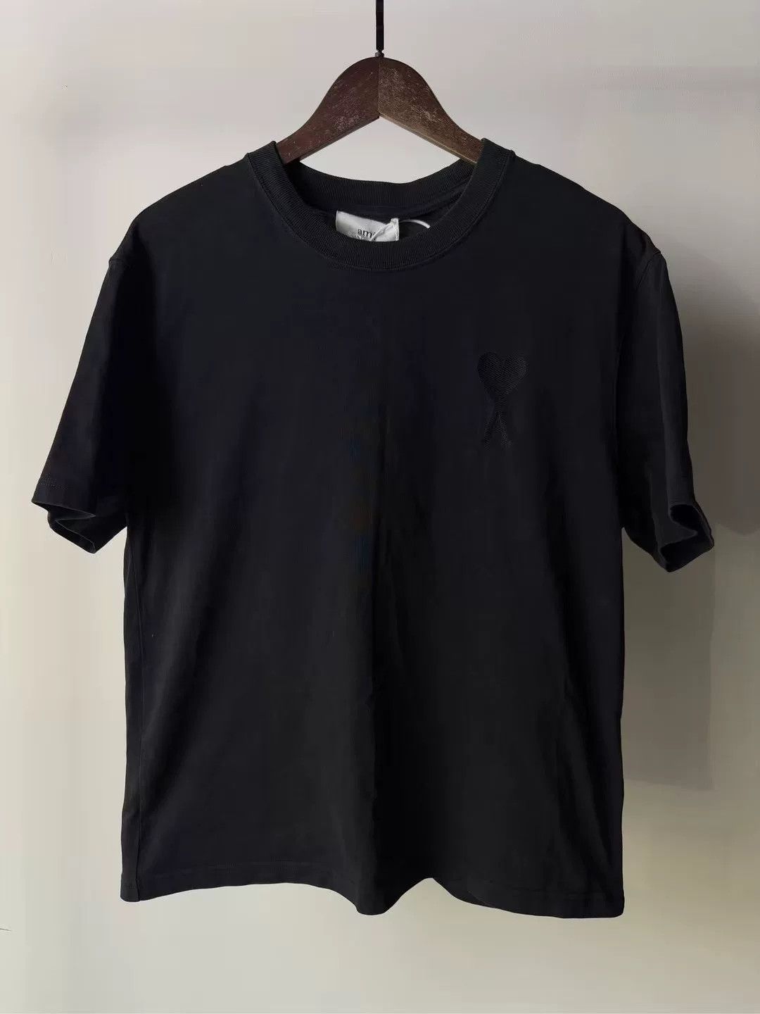 AMI AMI Chest Heart Short Sleeve Size US S / EU 44-46 / 1 - 1 Thumbnail