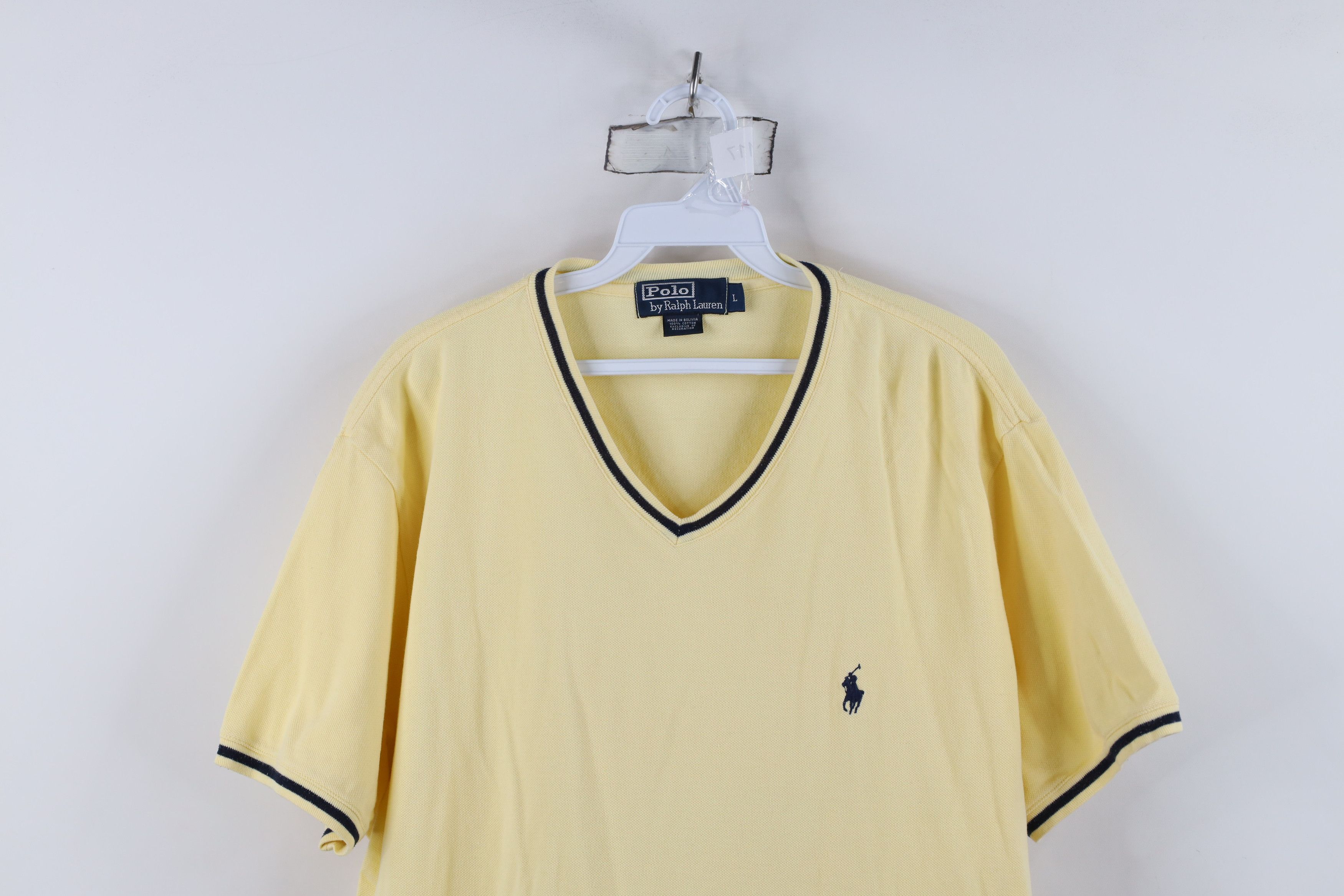 Ralph Lauren Vintage 90s Ralph Lauren Cotton Knit V-Neck T-Shirt Yellow Size US L / EU 52-54 / 3 - 2 Thumbnail