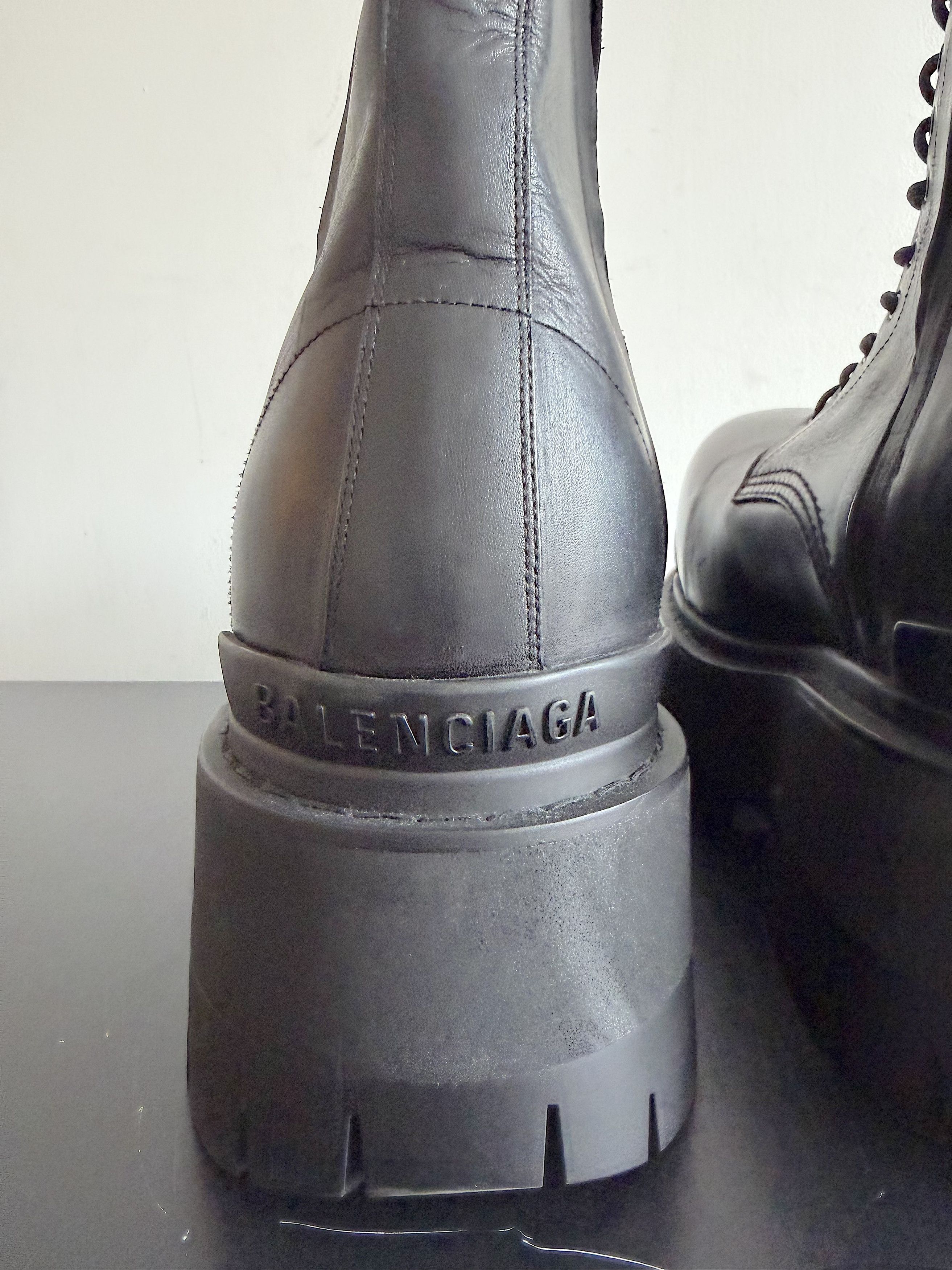 Balenciaga New Spring 25 Giant BB Hardware Boots (41) EU 41-42 US 8-9 Size US 8 / EU 41 - 10 Thumbnail