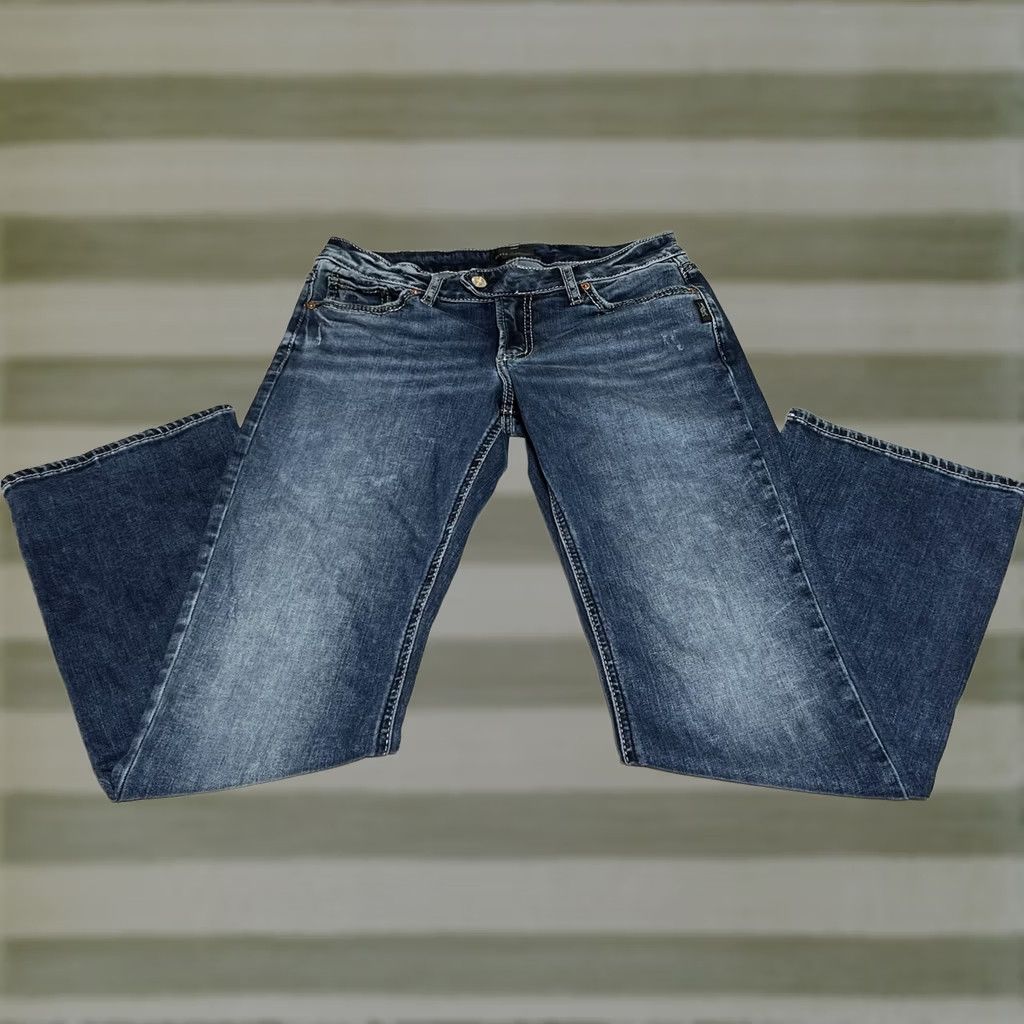 Silver Jeans Co. Silver Jeans Tuesday Slim Boot Jeans Womens 31x31 31x30 Blue Denim Stretch Bootcut Pockets Size 24" / US 00 / IT 34 - 1 Thumbnail
