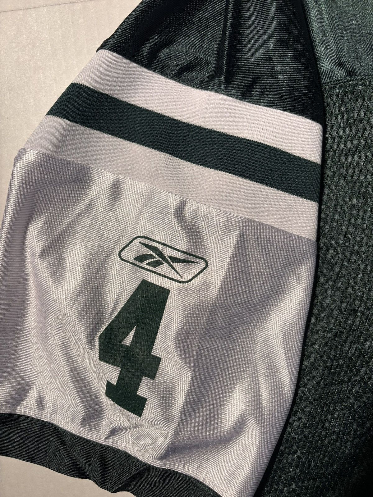 NFL Reebok On Field New York Jets Brett Favre #4 NFL Jersey XL Size US XL / EU 56 / 4 - 6 Thumbnail