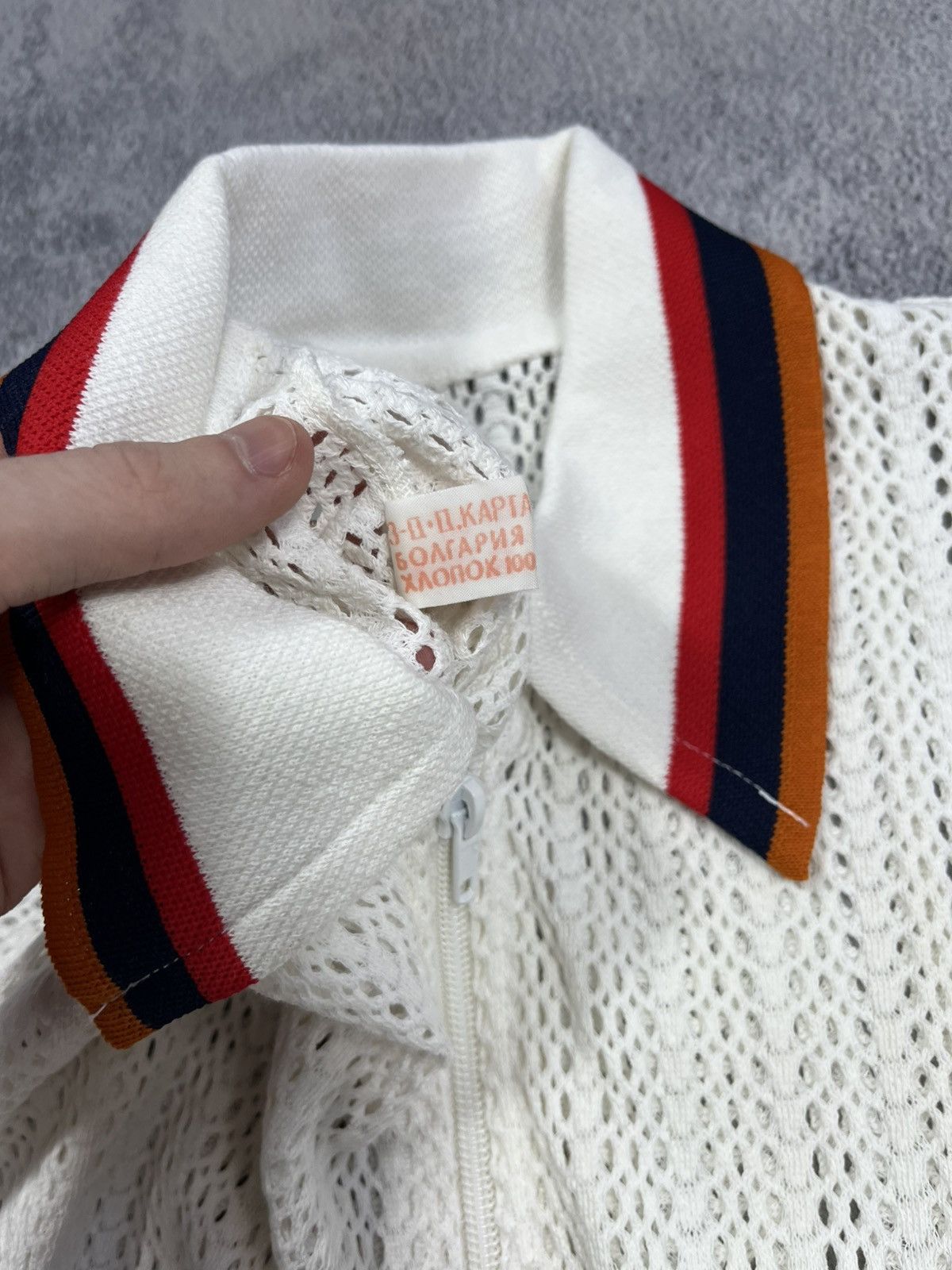 Vintage Vintage 90s Mesh golf tee polo old money style size M Size US M / EU 48-50 / 2 - 7 Thumbnail