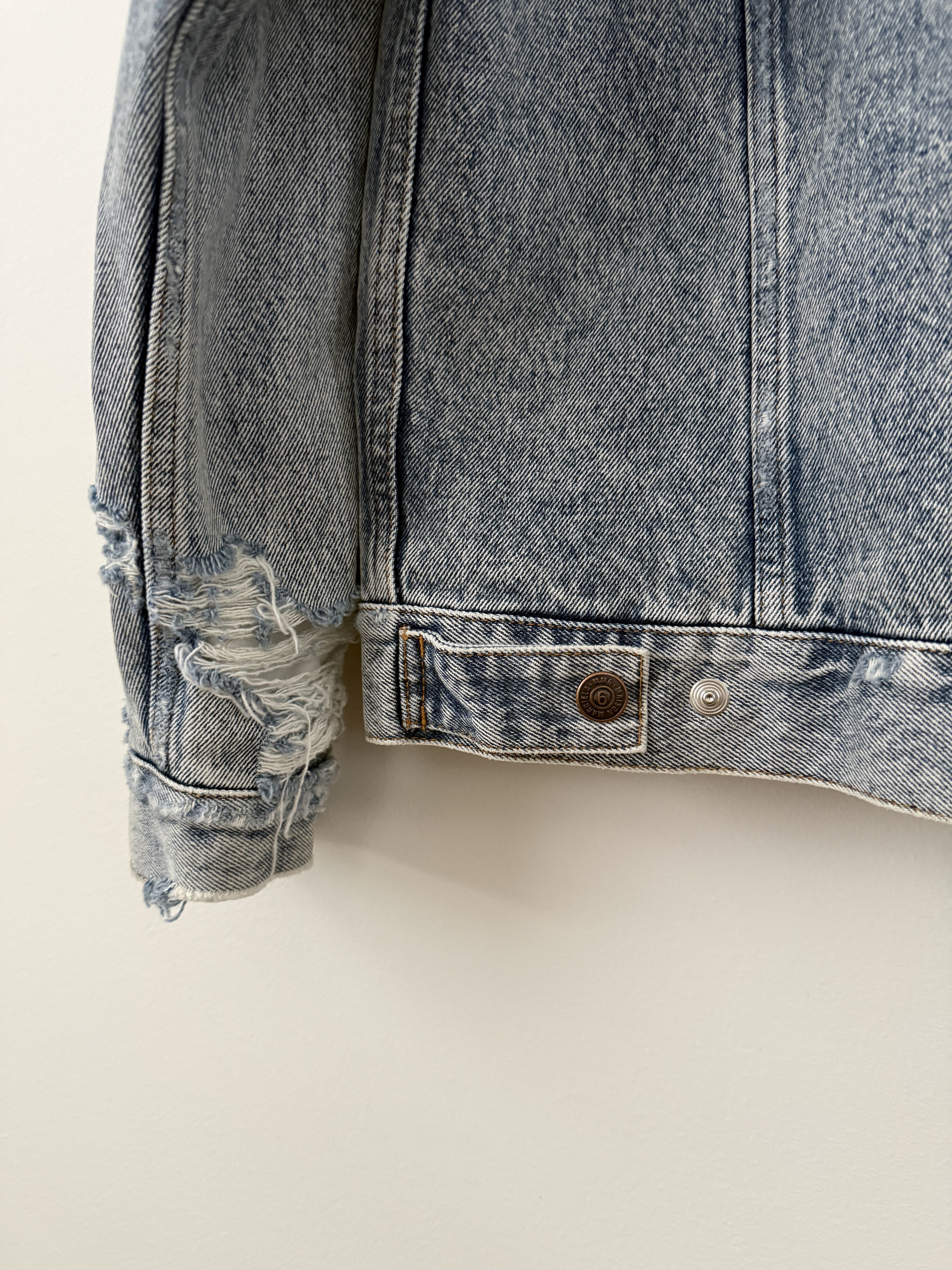 MM6 Distressed Denim Shearling Jacket Size US S / EU 44-46 / 1 - 15 Thumbnail